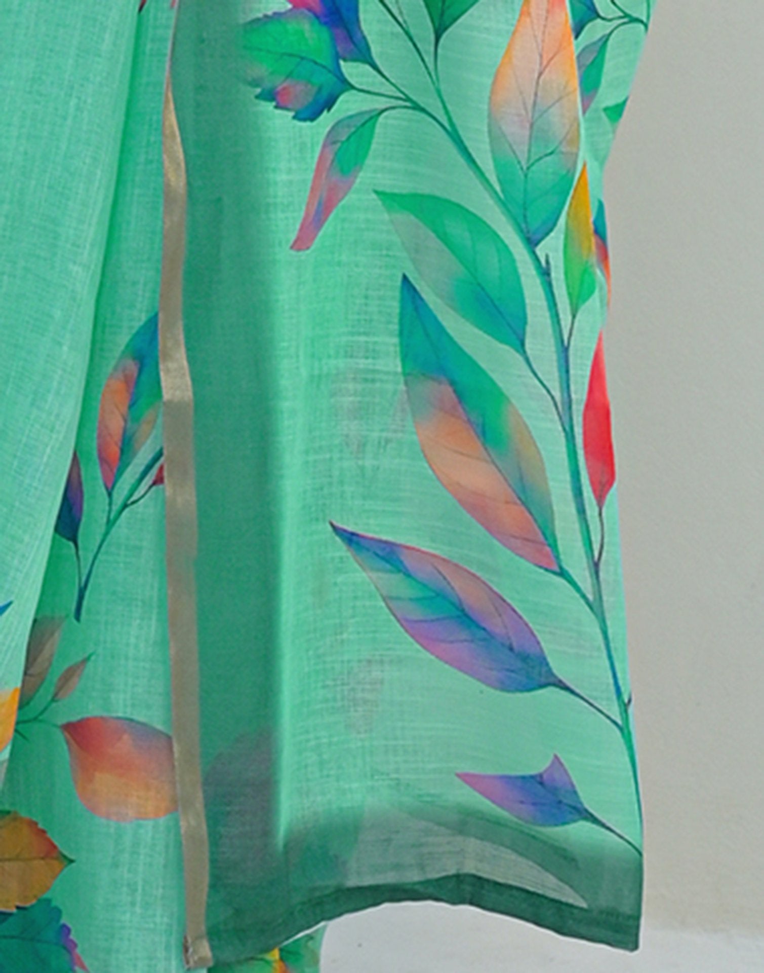 Turquoise Linen Printed Saree