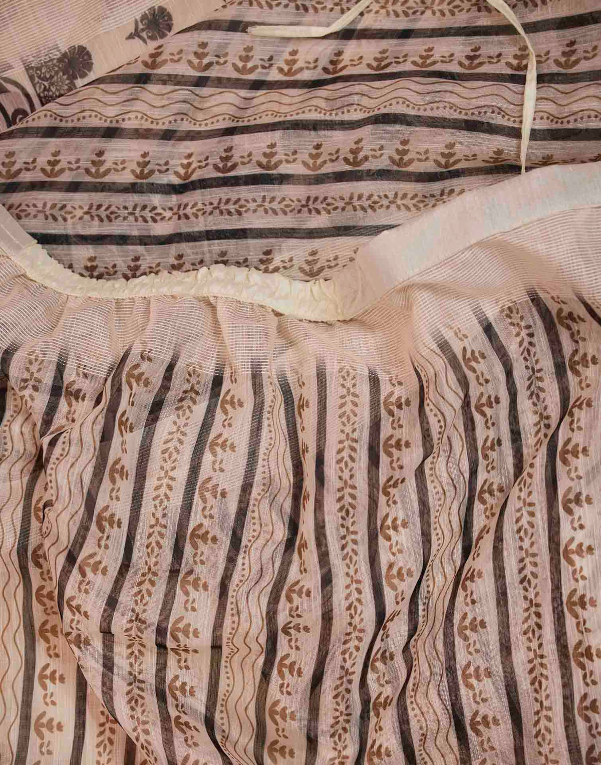 Ready To Wear Beige Linen Printed Saree