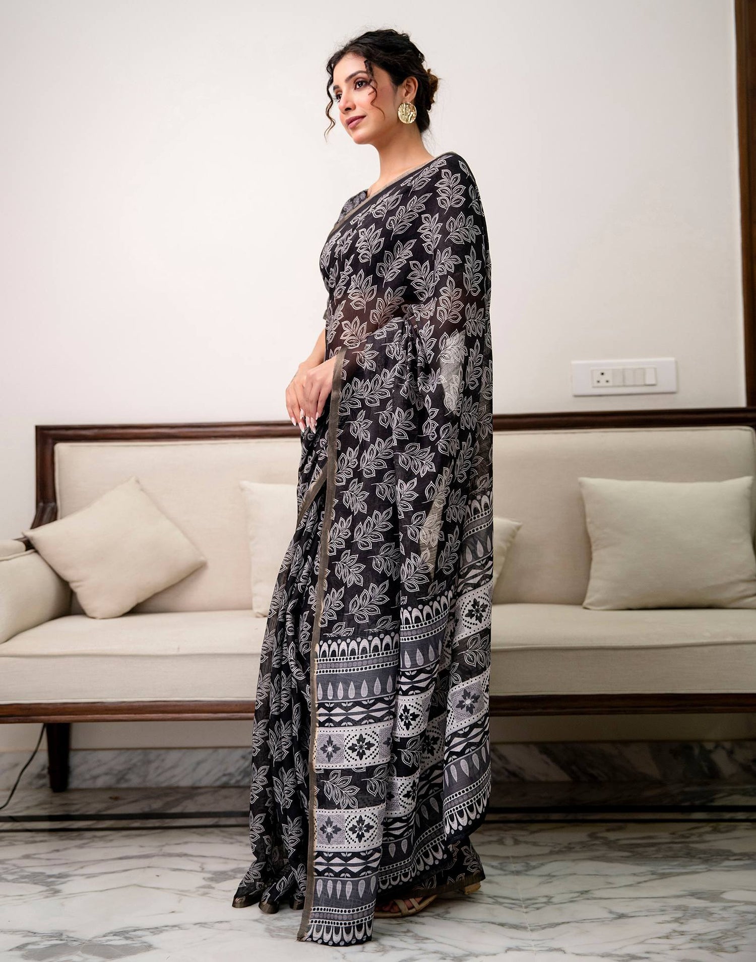 Black Linen Printed Saree