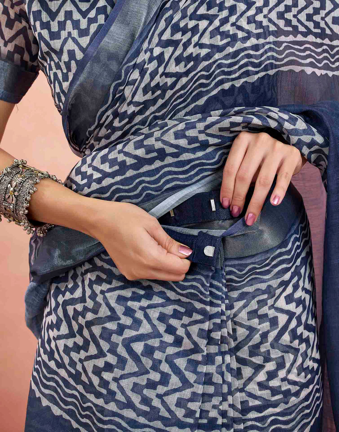 Ready To Wear Navy Blue Linen Printed Saree