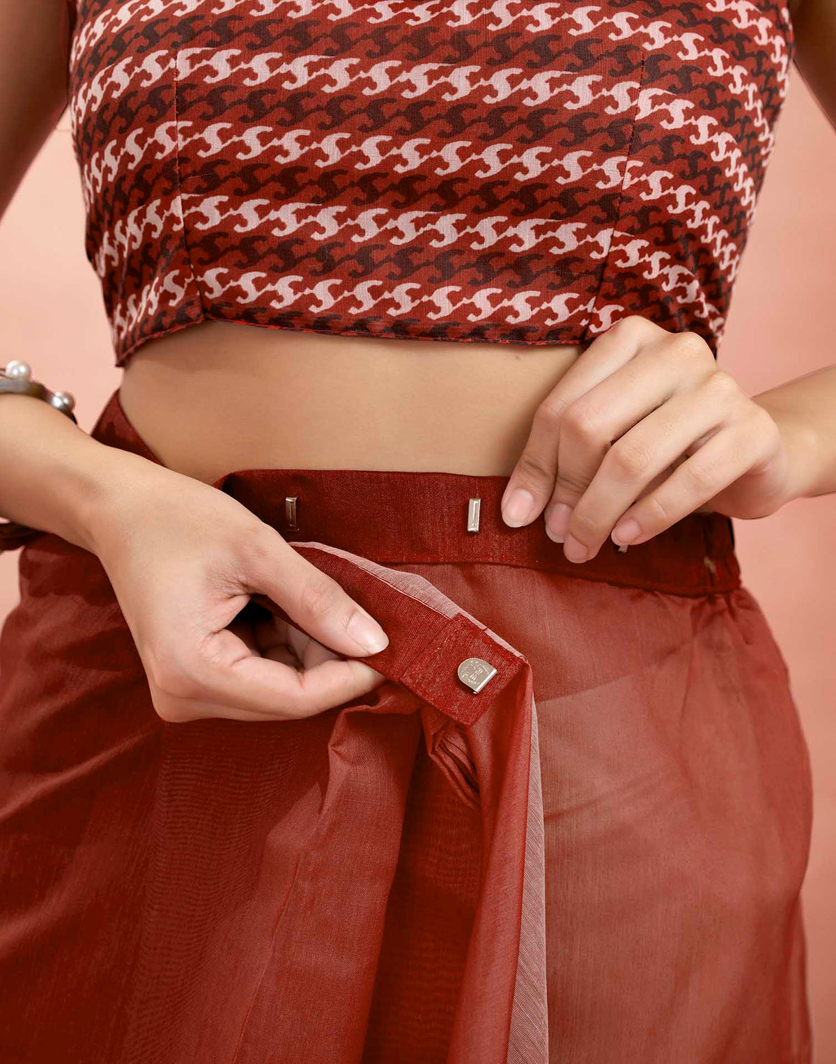 Ready To Wear Maroon Linen Printed Saree