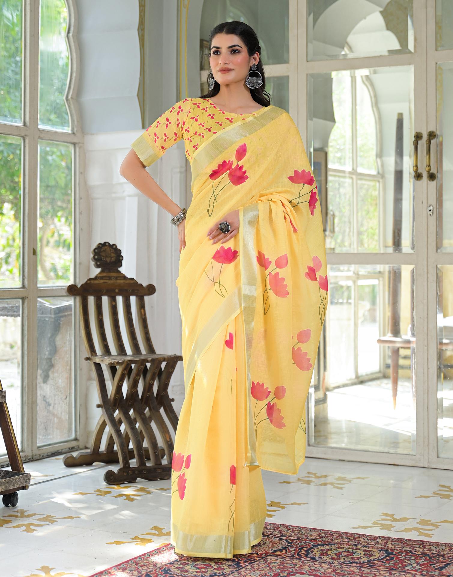 Light Yellow Linen Floral Printed Saree