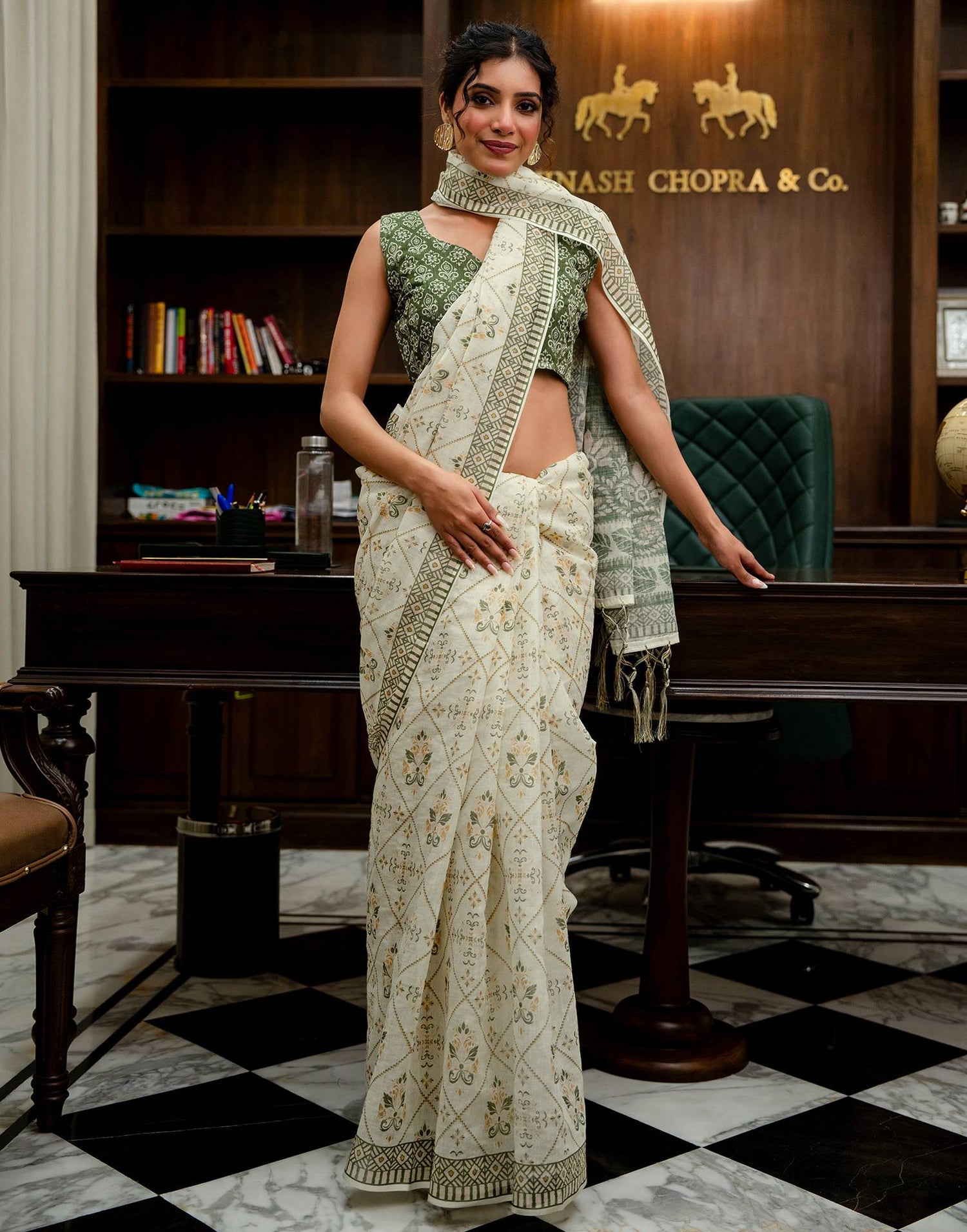 Cream Linen Printed Saree 
