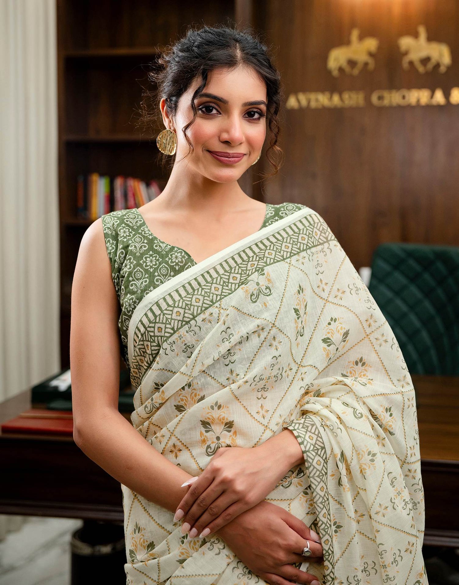 Cream Linen Printed Saree 
