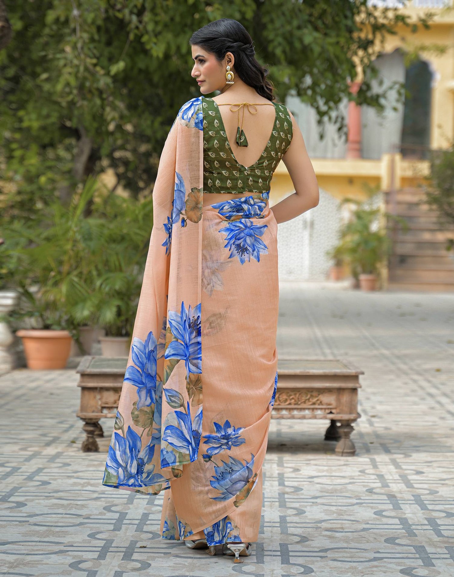 Peach Linen Floral Printed Saree