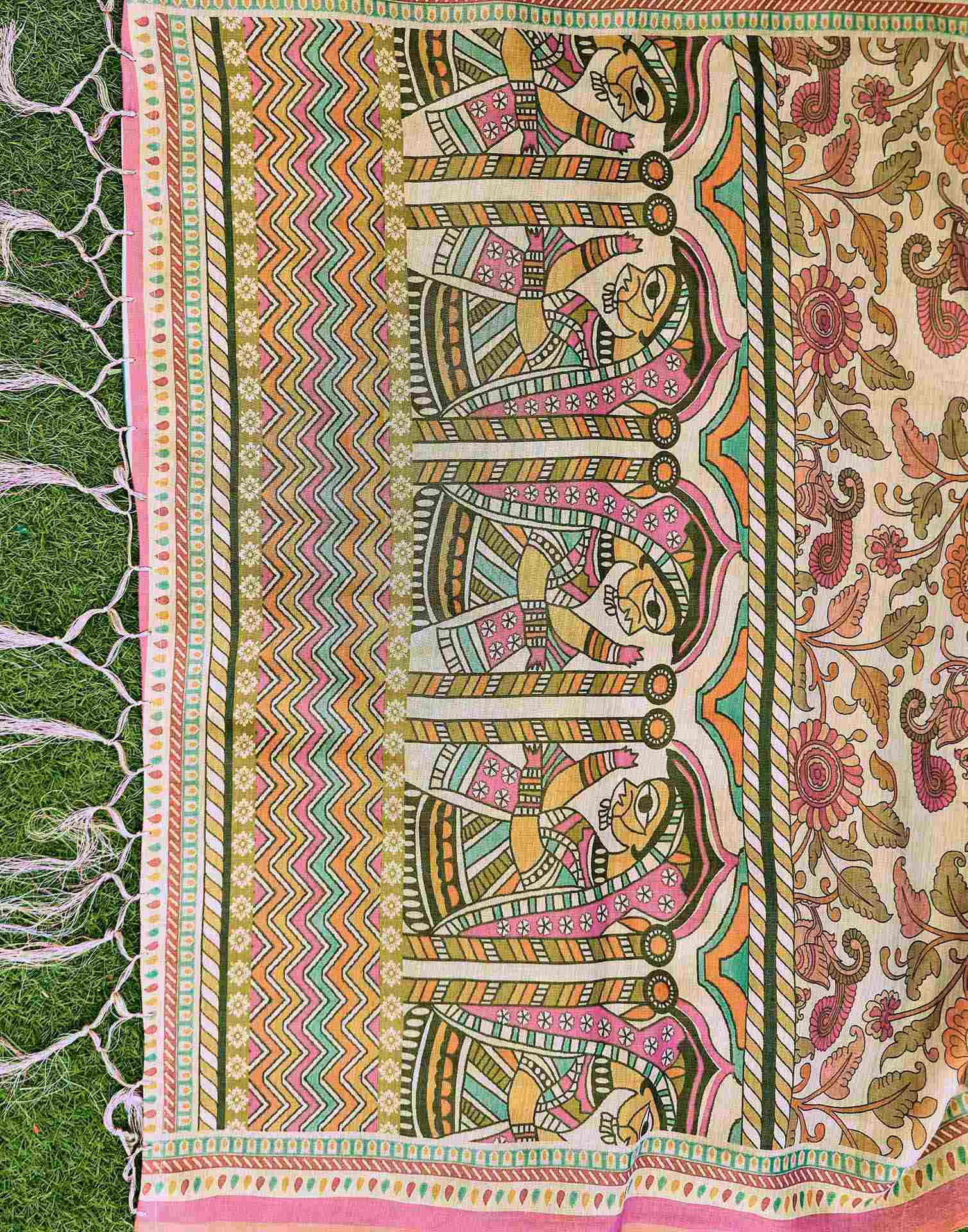 Dark Beige Shimmer Silk Printed Kalamkari Saree 