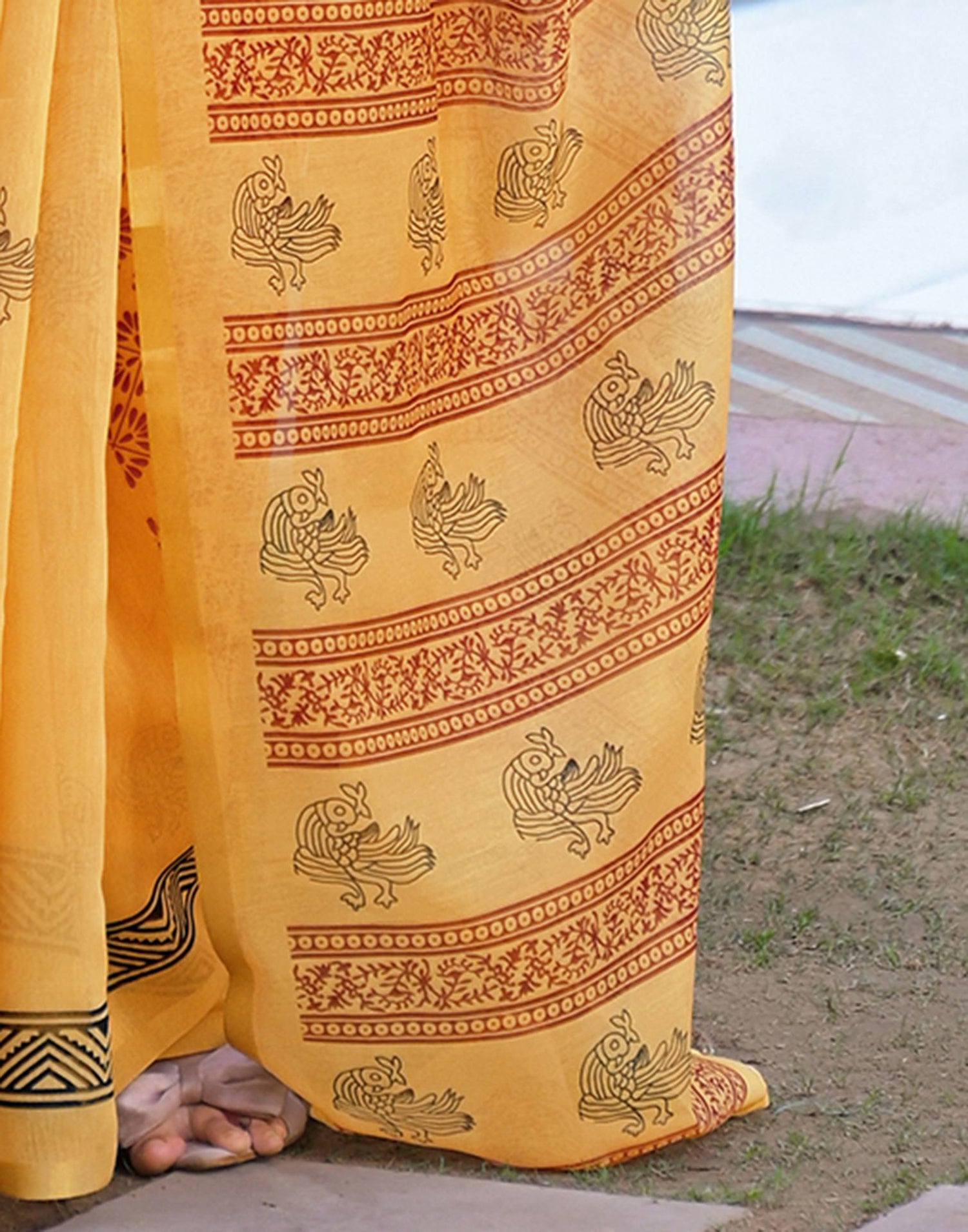Goldenen Yellow Chanderi Printed Saree