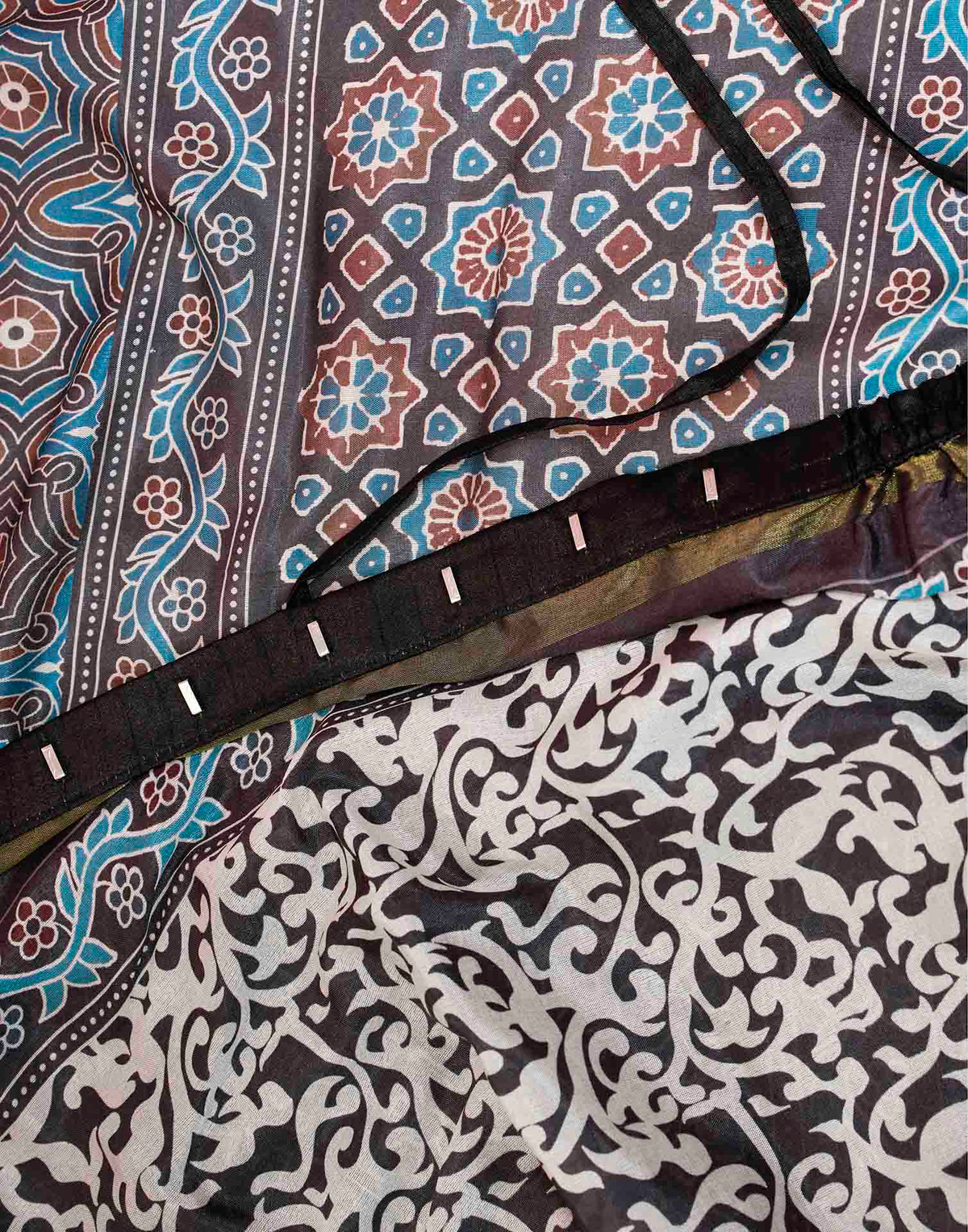 Ready To Wear Grey Linen Printed Saree
