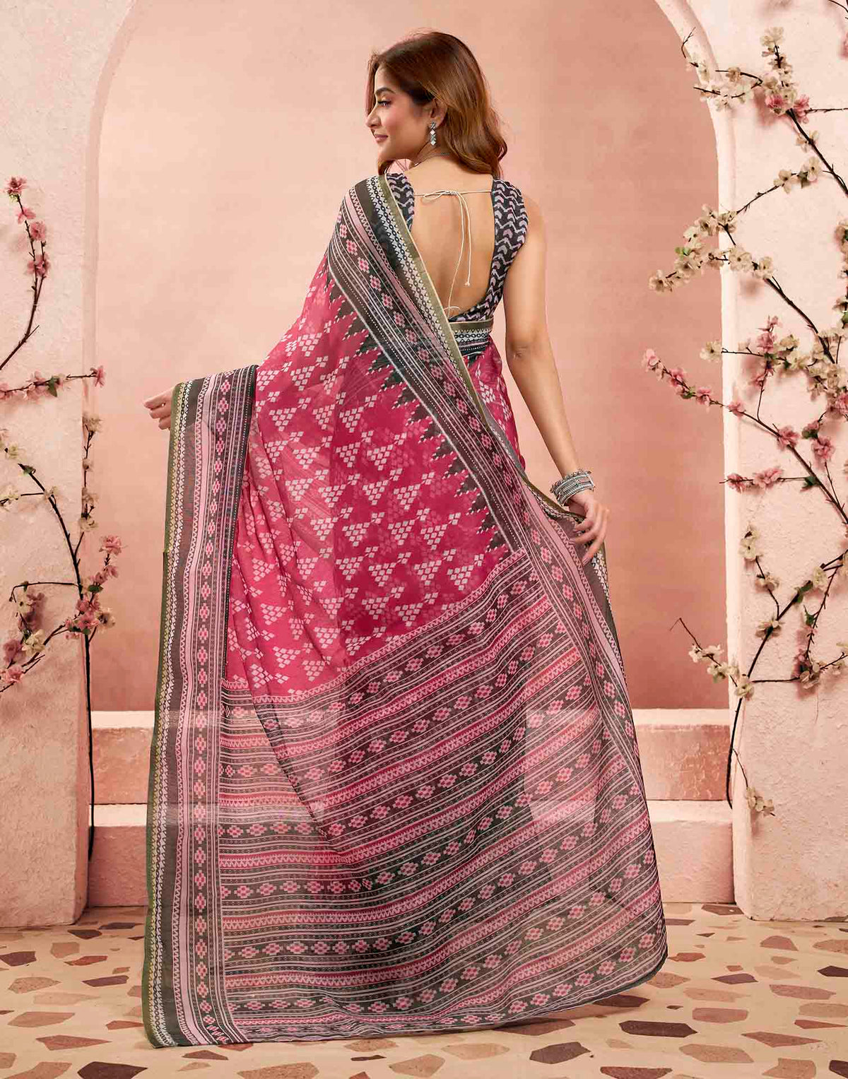 Ready To Wear Rani Pink Linen Sambalpuri Printed Saree