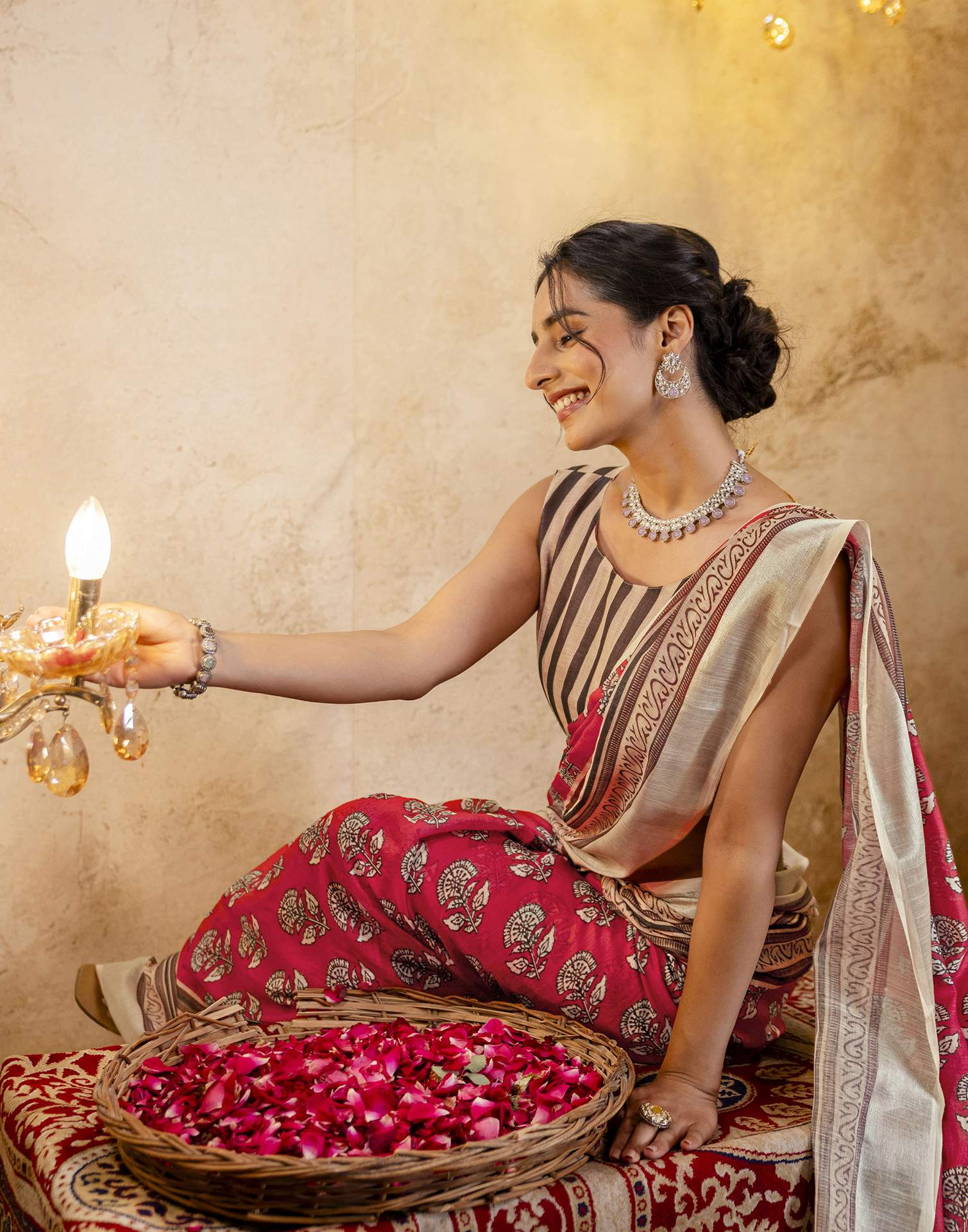 Coral Red Linen Printed Saree