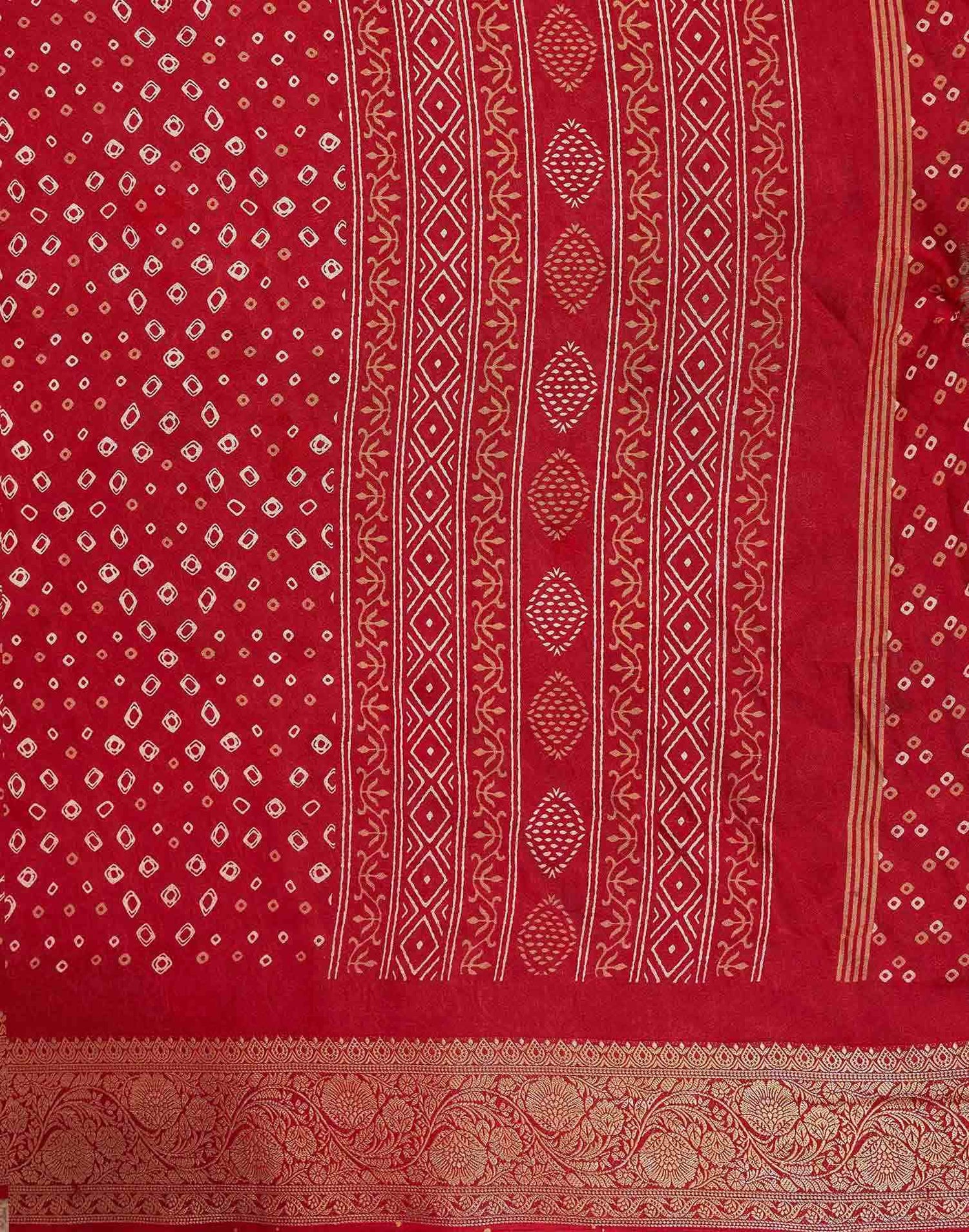 Red Georgette Bandhani Printed Saree