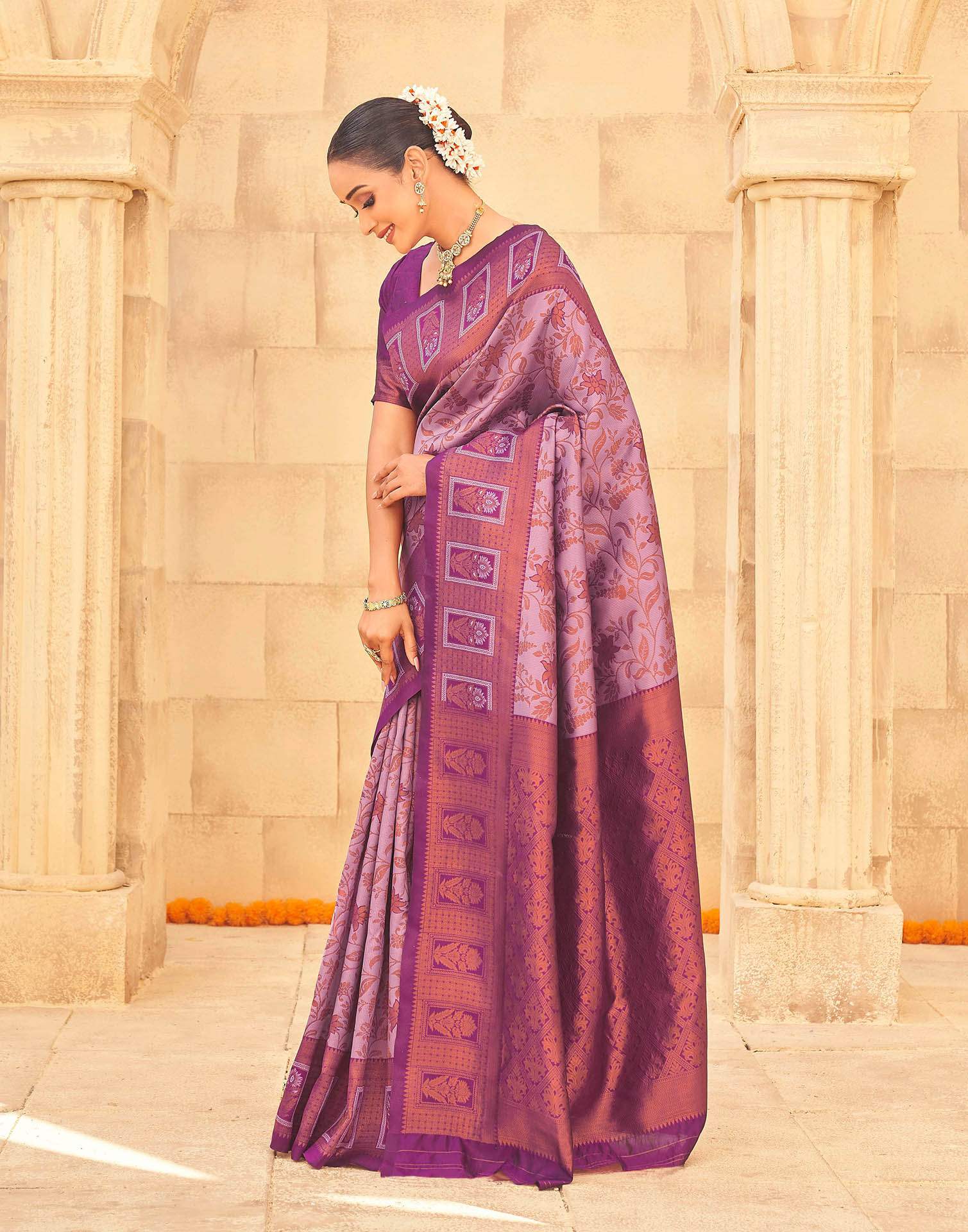 Mauve Silk Woven Kanjivaram Saree