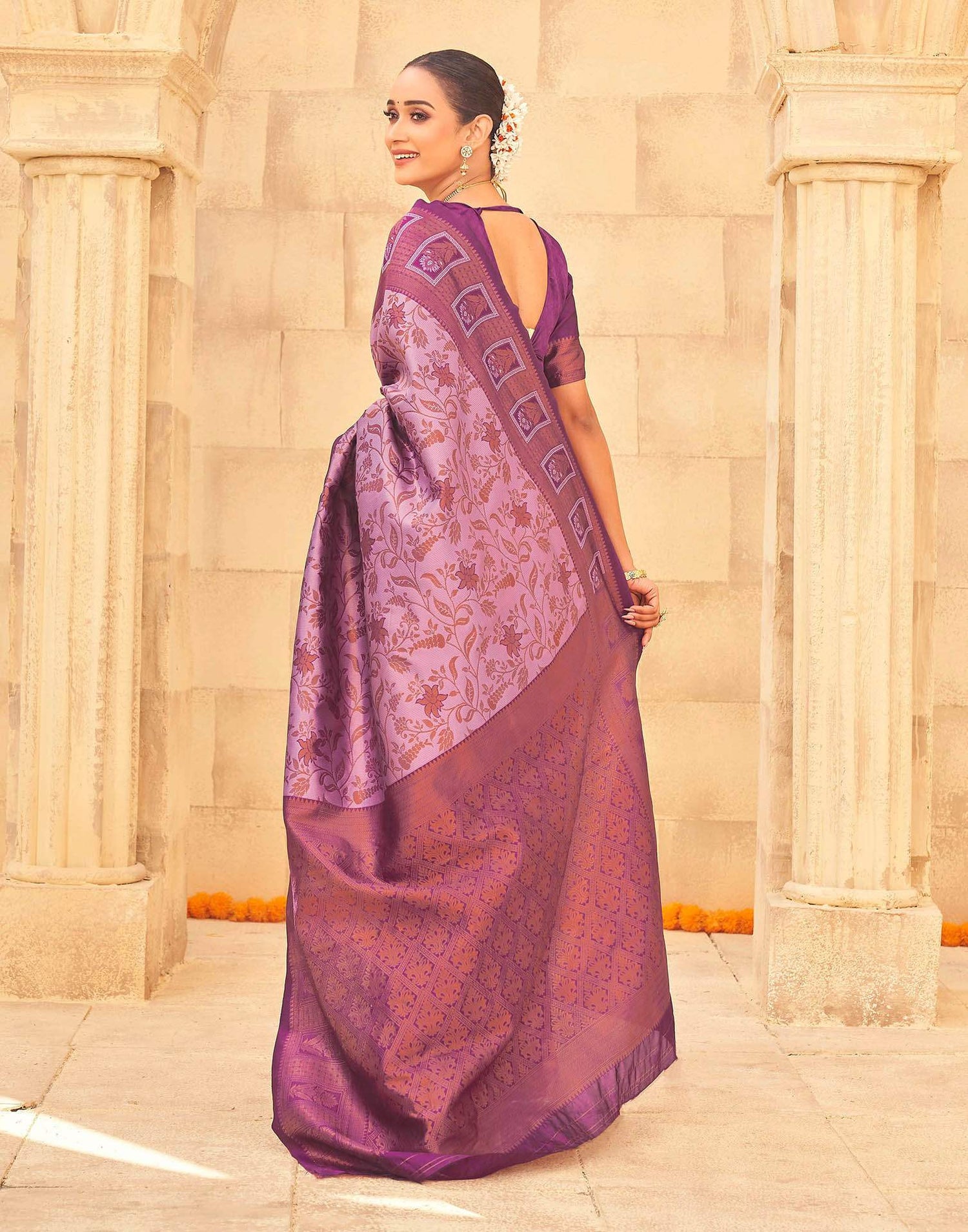 Mauve Silk Woven Kanjivaram Saree