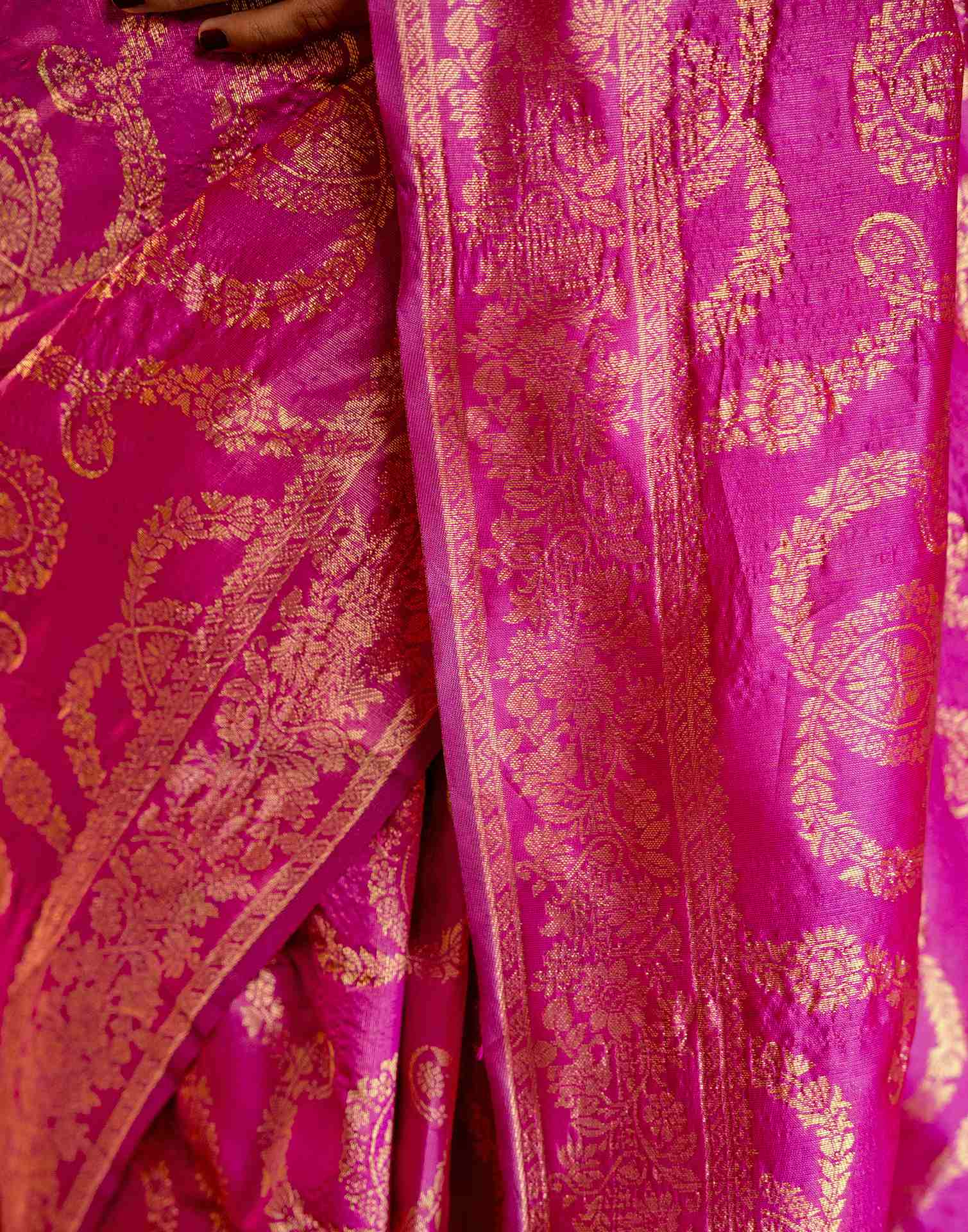 Pink Silk Woven Banarasi Saree