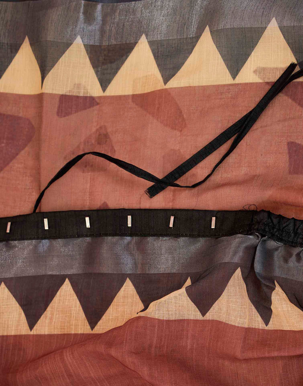 Ready To Wear Chocolate Brown Linen Printed Printed Saree