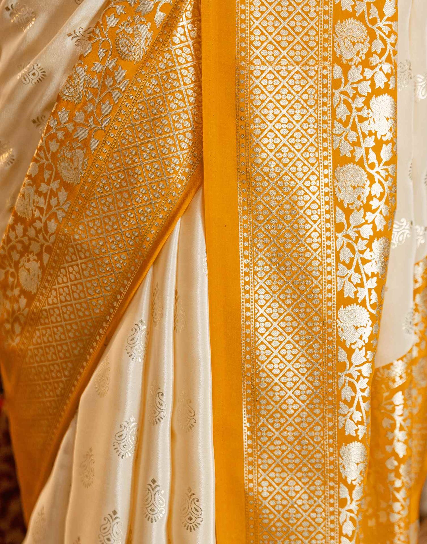 Beige Crepe Silk Foil Printed Saree