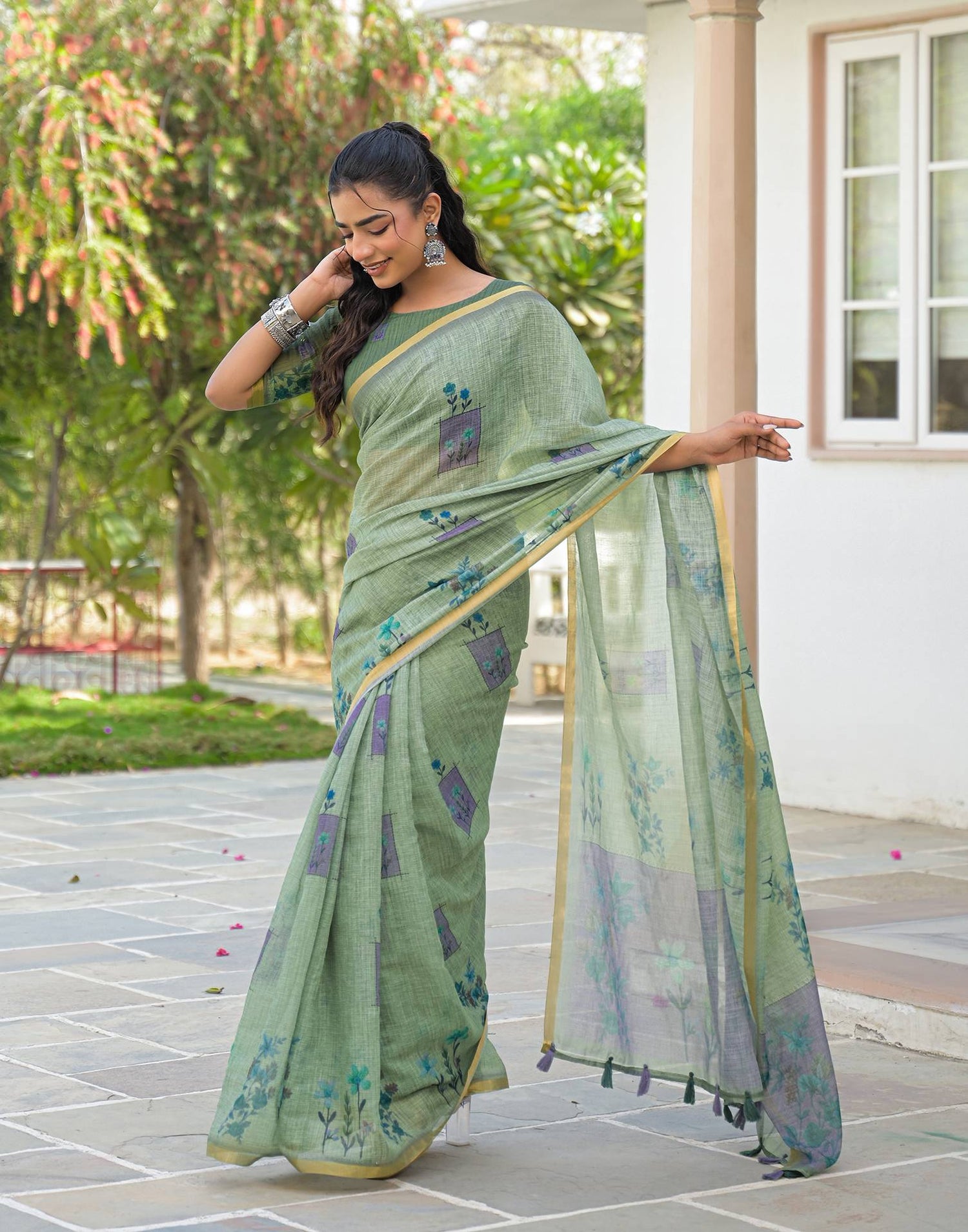 Dusty Green Linen Floral Printed Saree