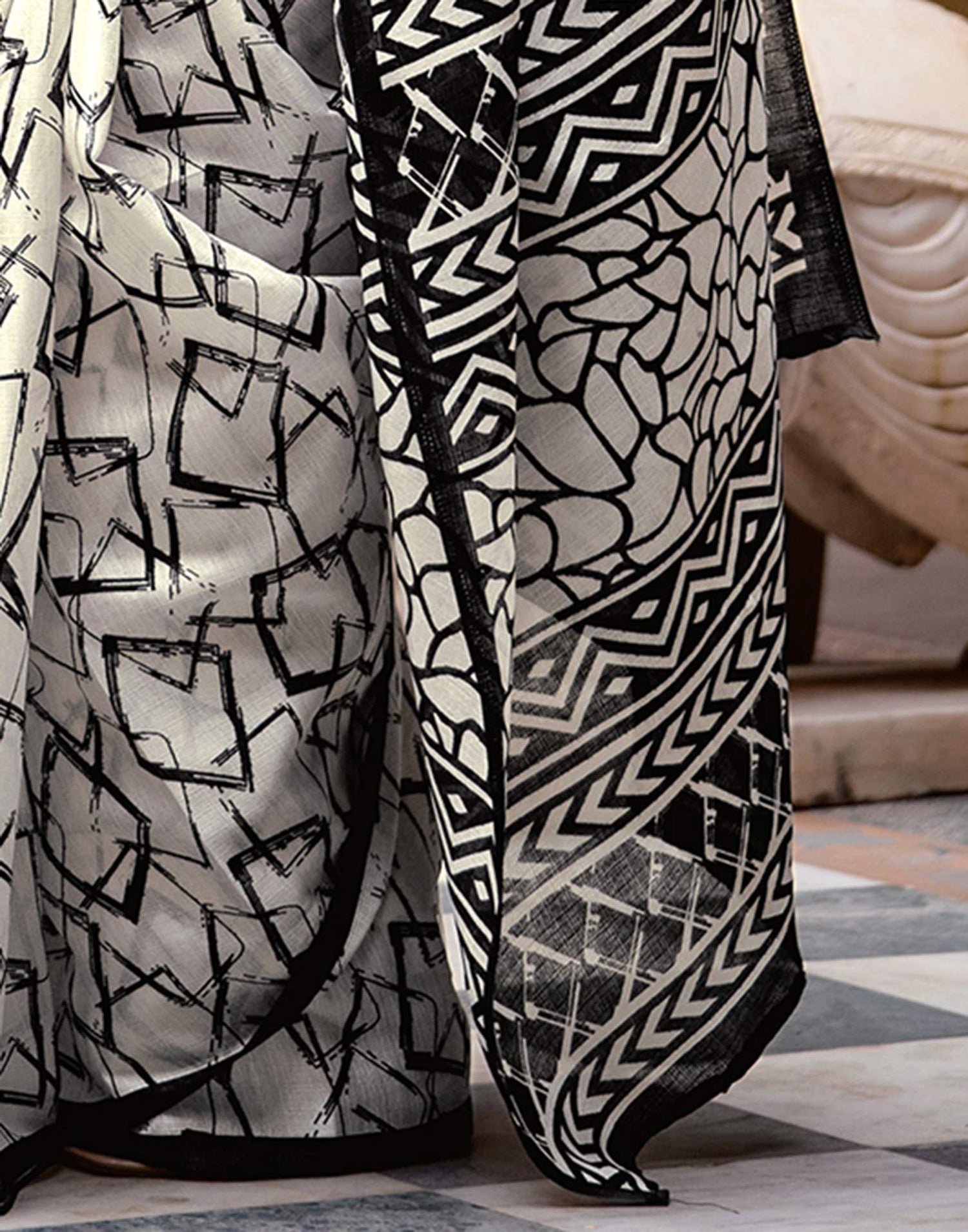 Off White Khadi Abstract Printed Saree