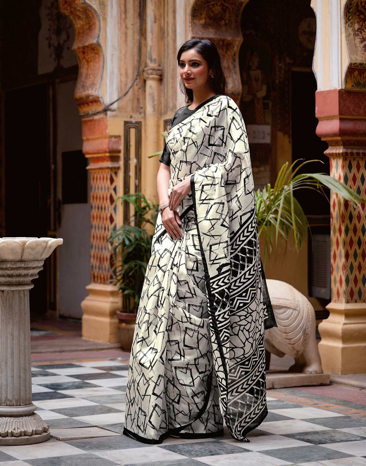 Off White Khadi Abstract Printed Saree
