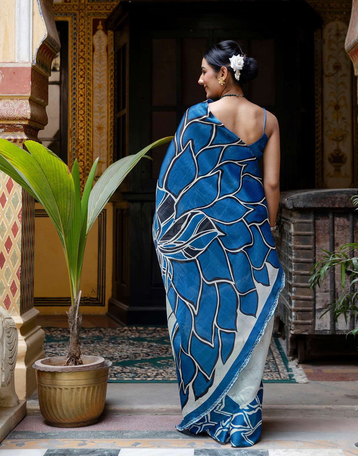 Blue Khadi Abstract Printed Saree