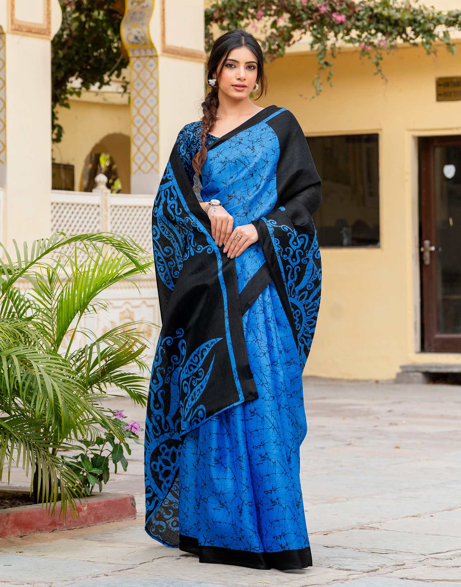 Blue Khadi Abstract Printed Saree