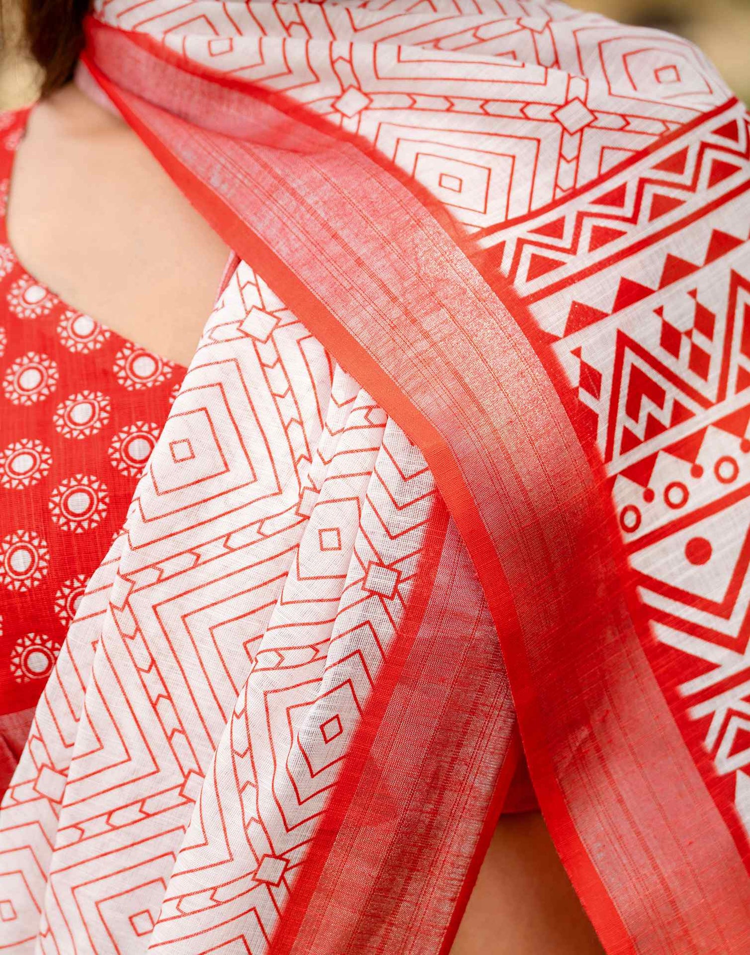 White Linen Printed Saree