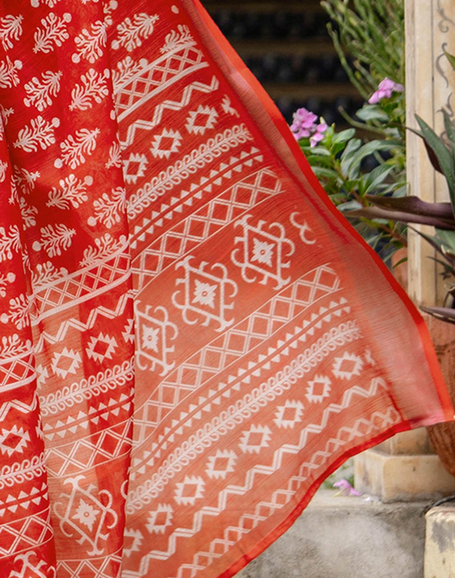 Red Linen Printed Saree