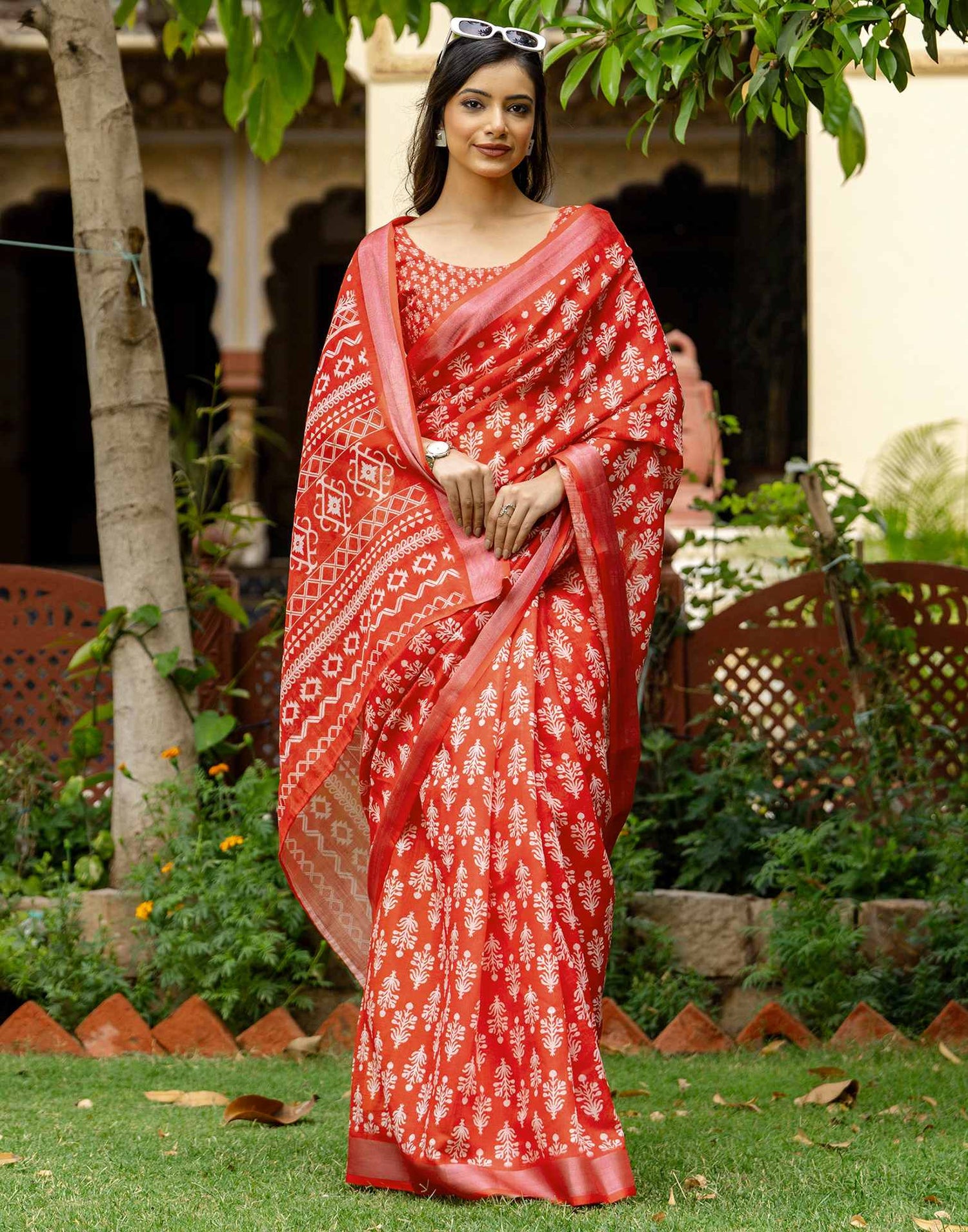 Red Linen Printed Saree