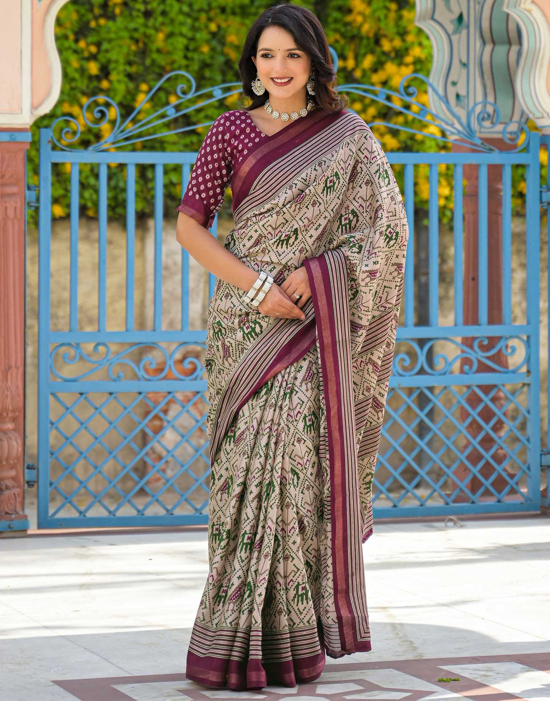 Dusty Beige Silk Ikkat Printed Saree
