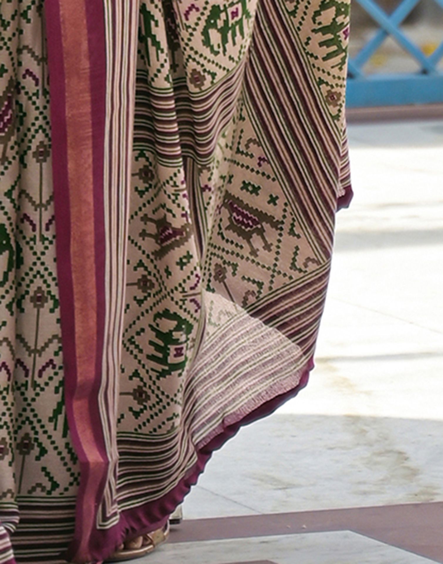 Dusty Beige Silk Ikkat Printed Saree