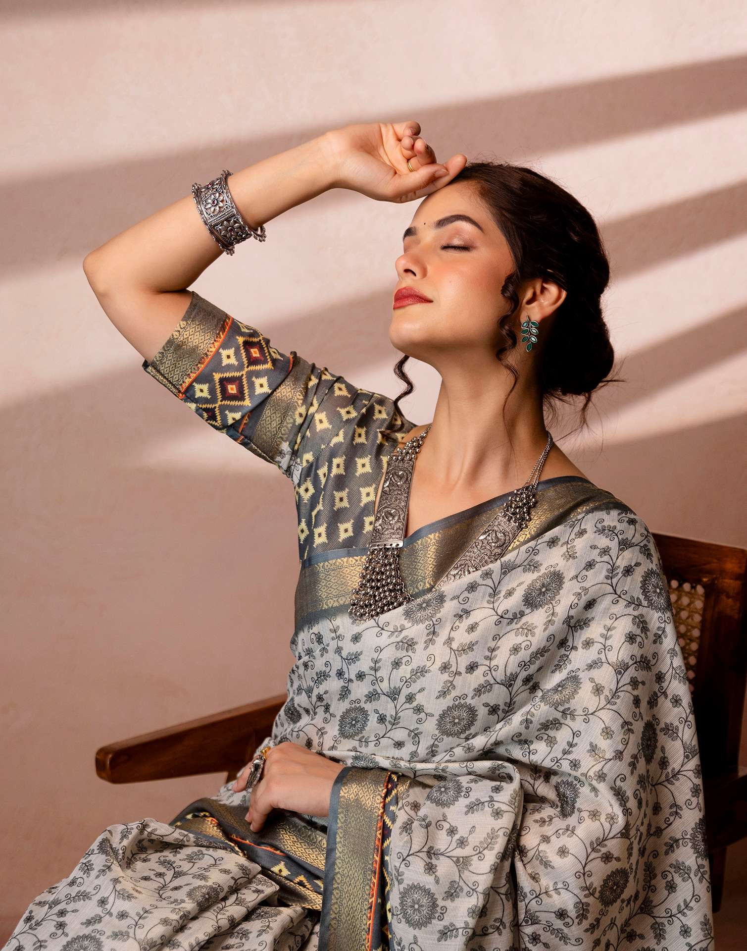 Off White Cotton Silk Printed Woven Border Saree