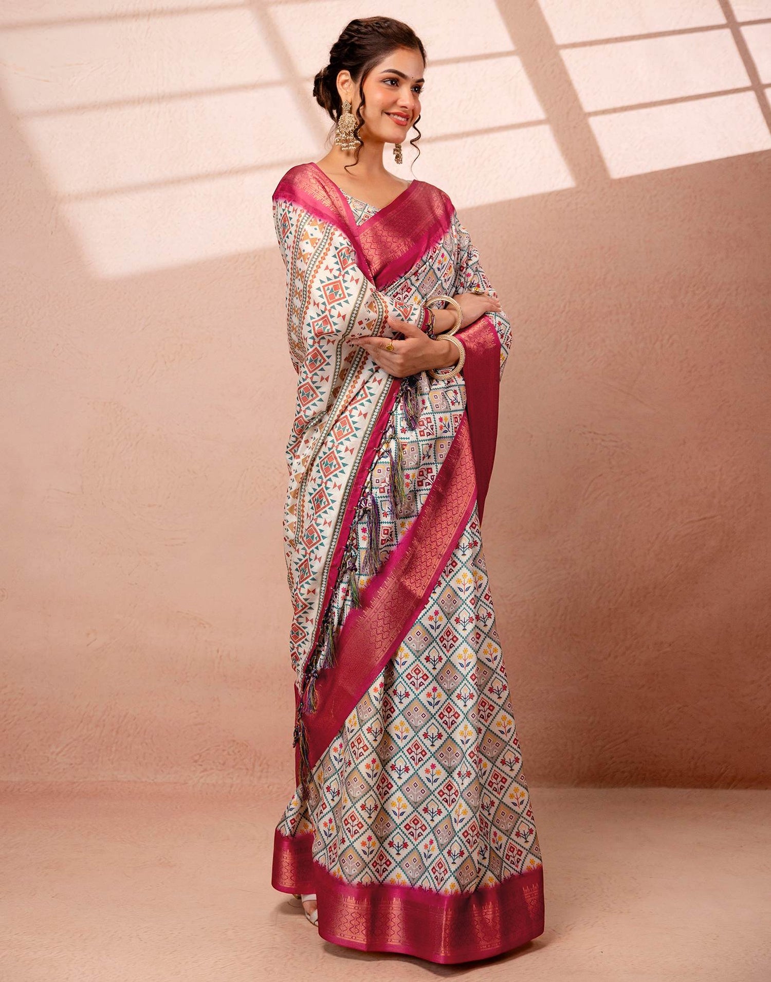 Off White Silk Printed Woven Border Saree