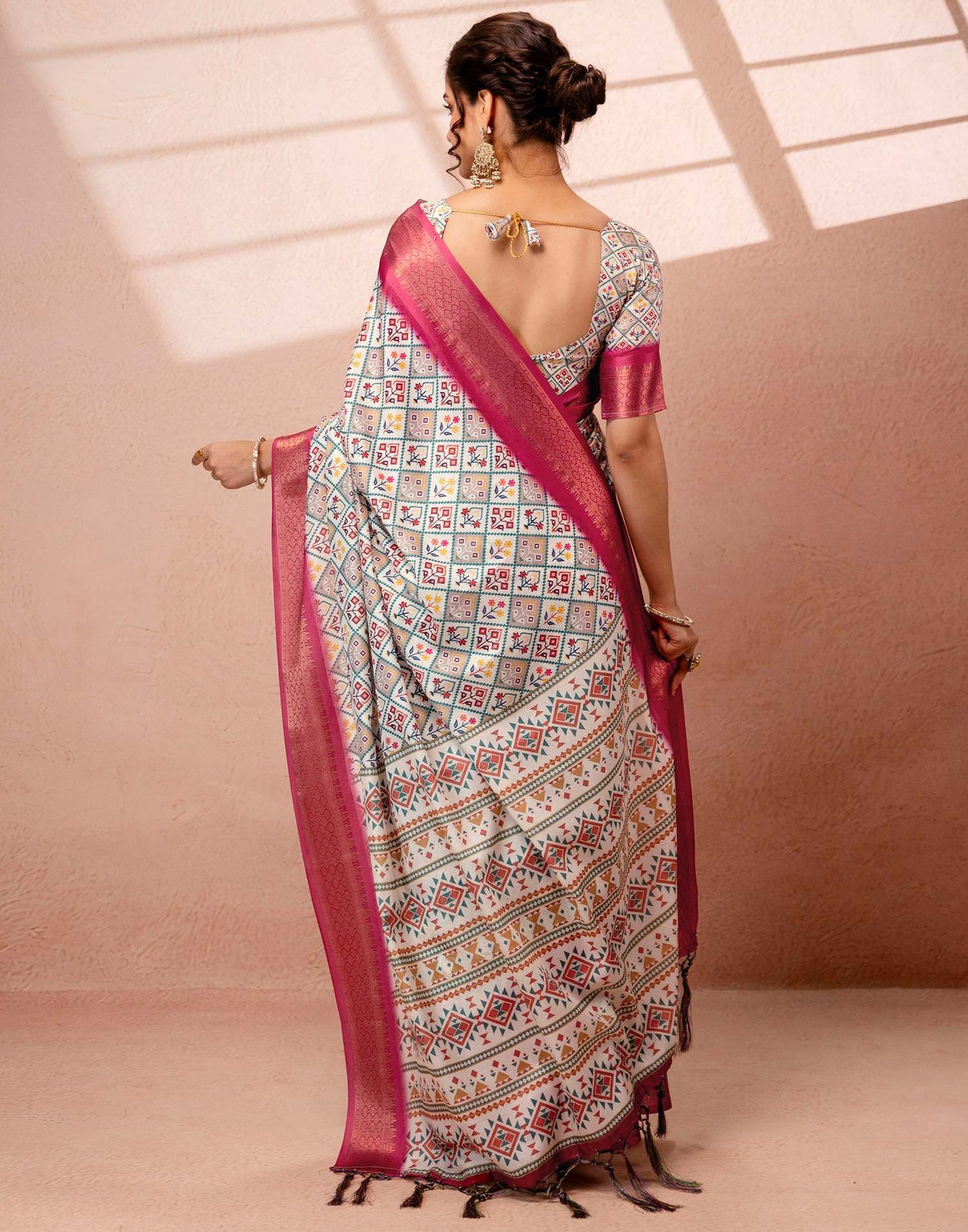 Off White Silk Printed Woven Border Saree