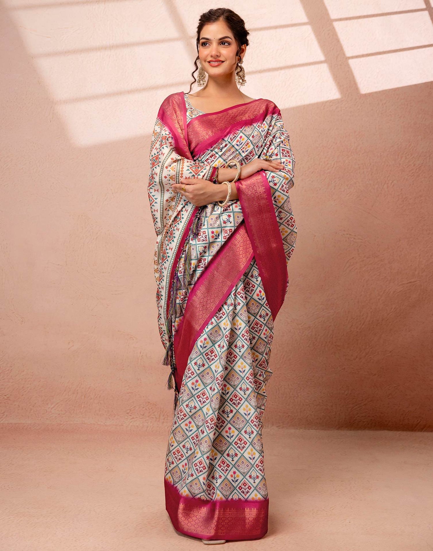 Off White Silk Printed Woven Border Saree