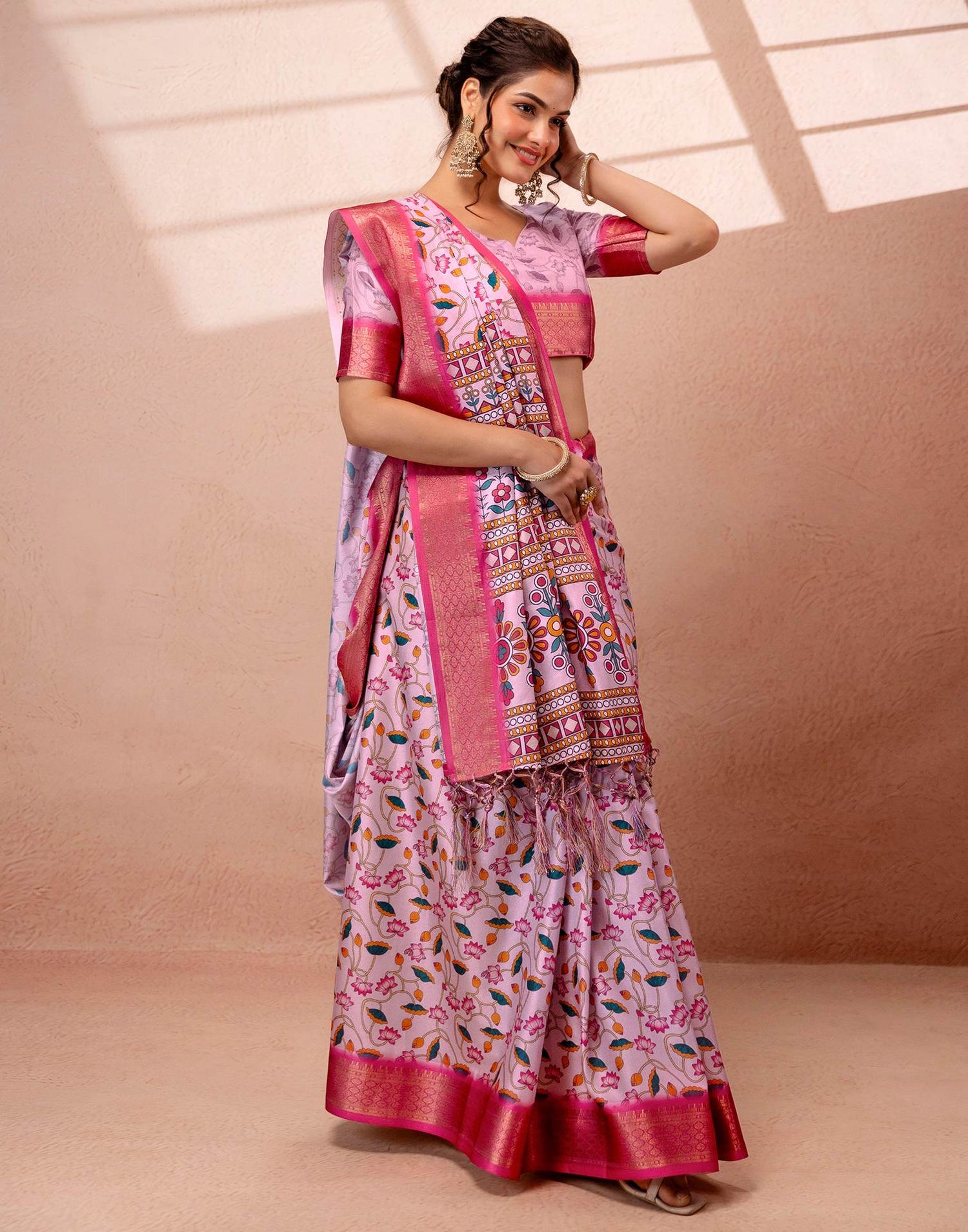 Light Mauve Silk Kalamkari Printed Woven Border Saree