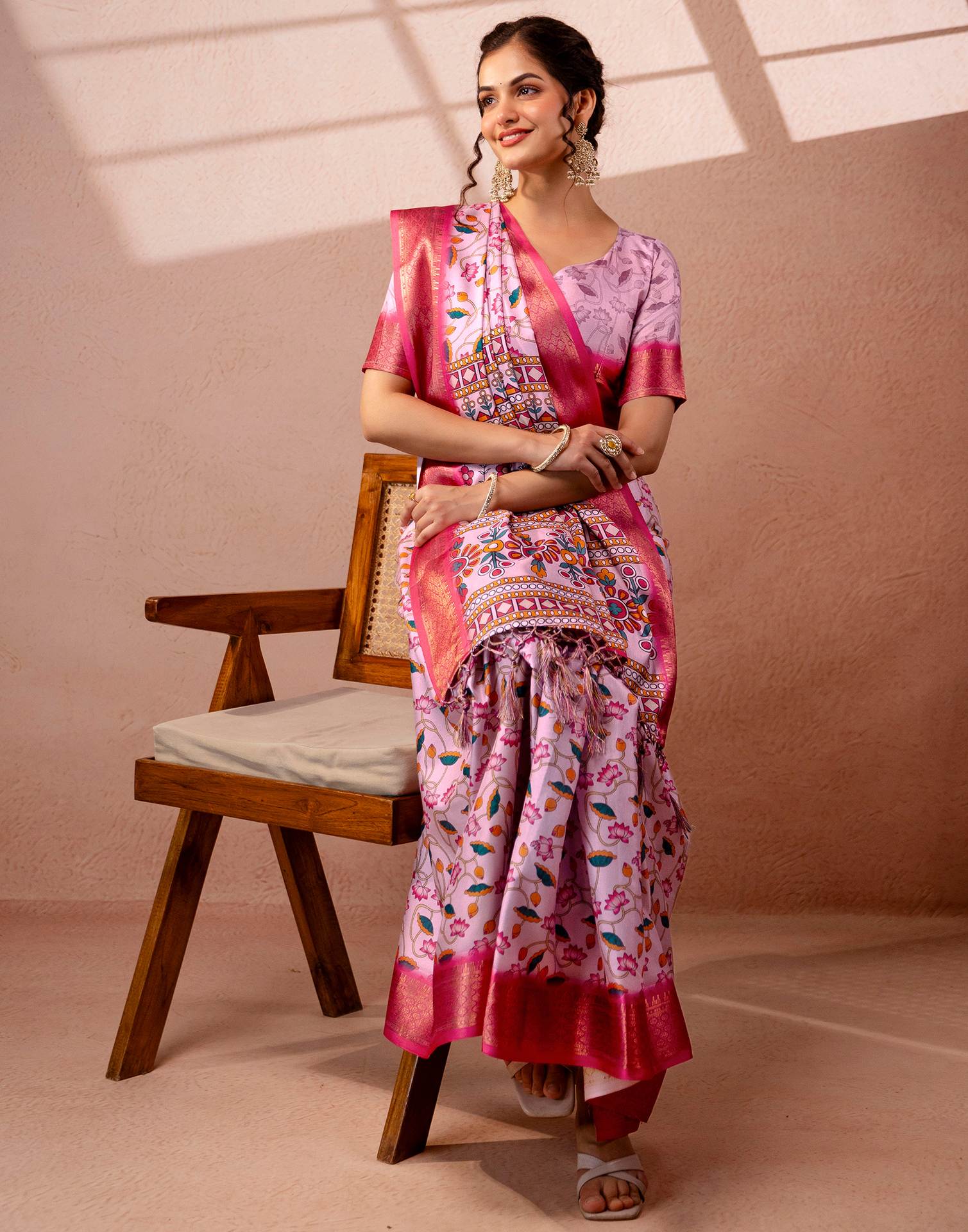 Light Mauve Silk Kalamkari Printed Woven Border Saree