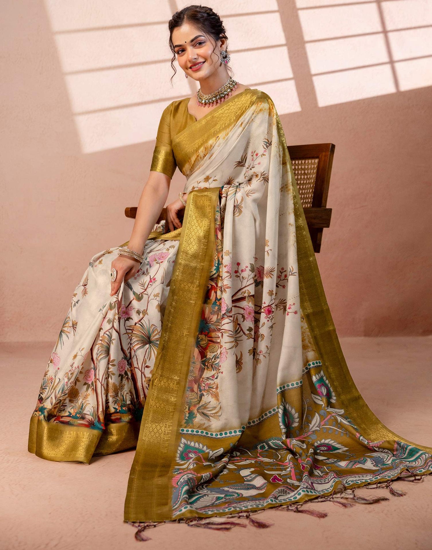 Beige Silk Kalamkari Printed Woven Border Saree