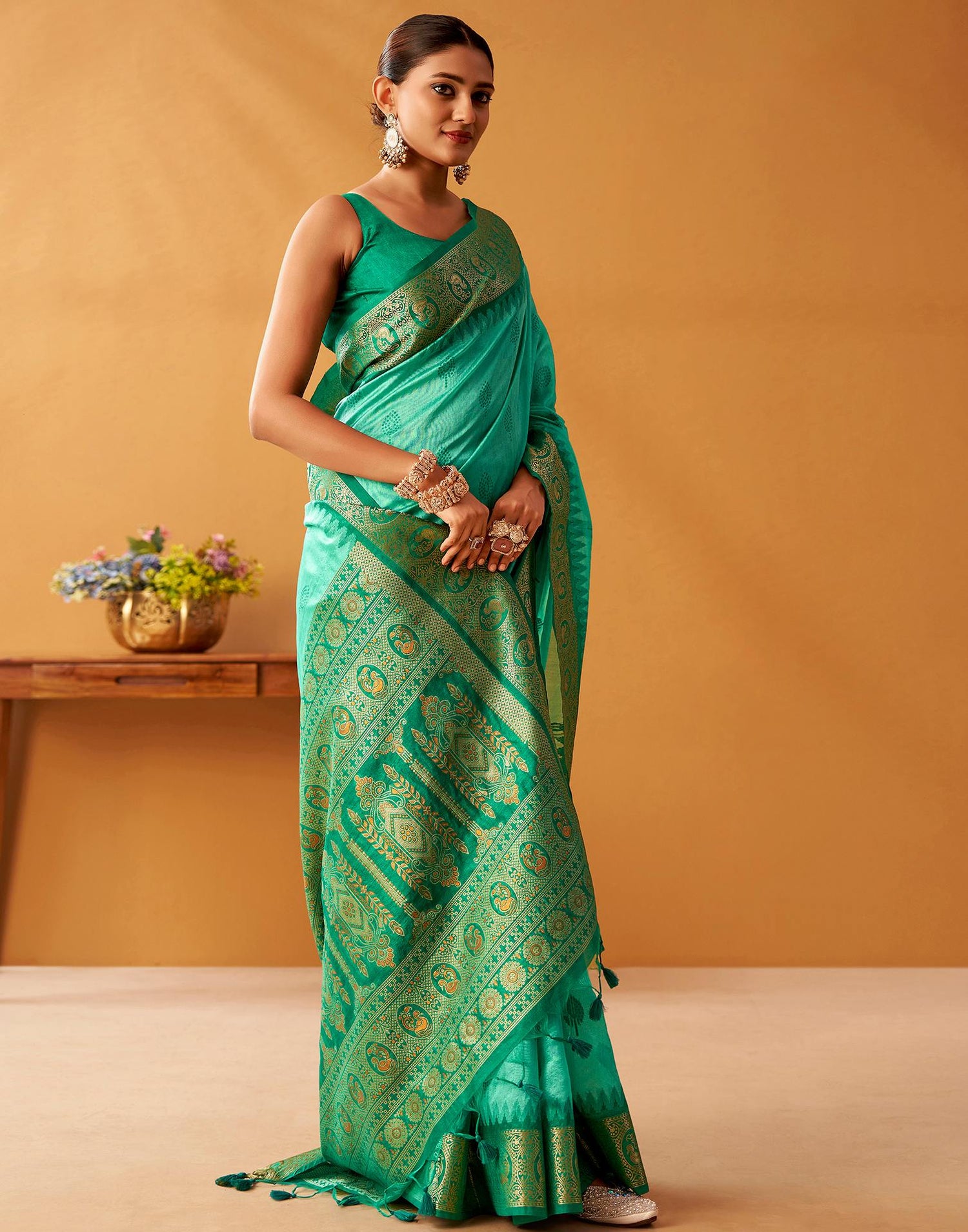Rama Green Silk Woven Kanjivaram Saree