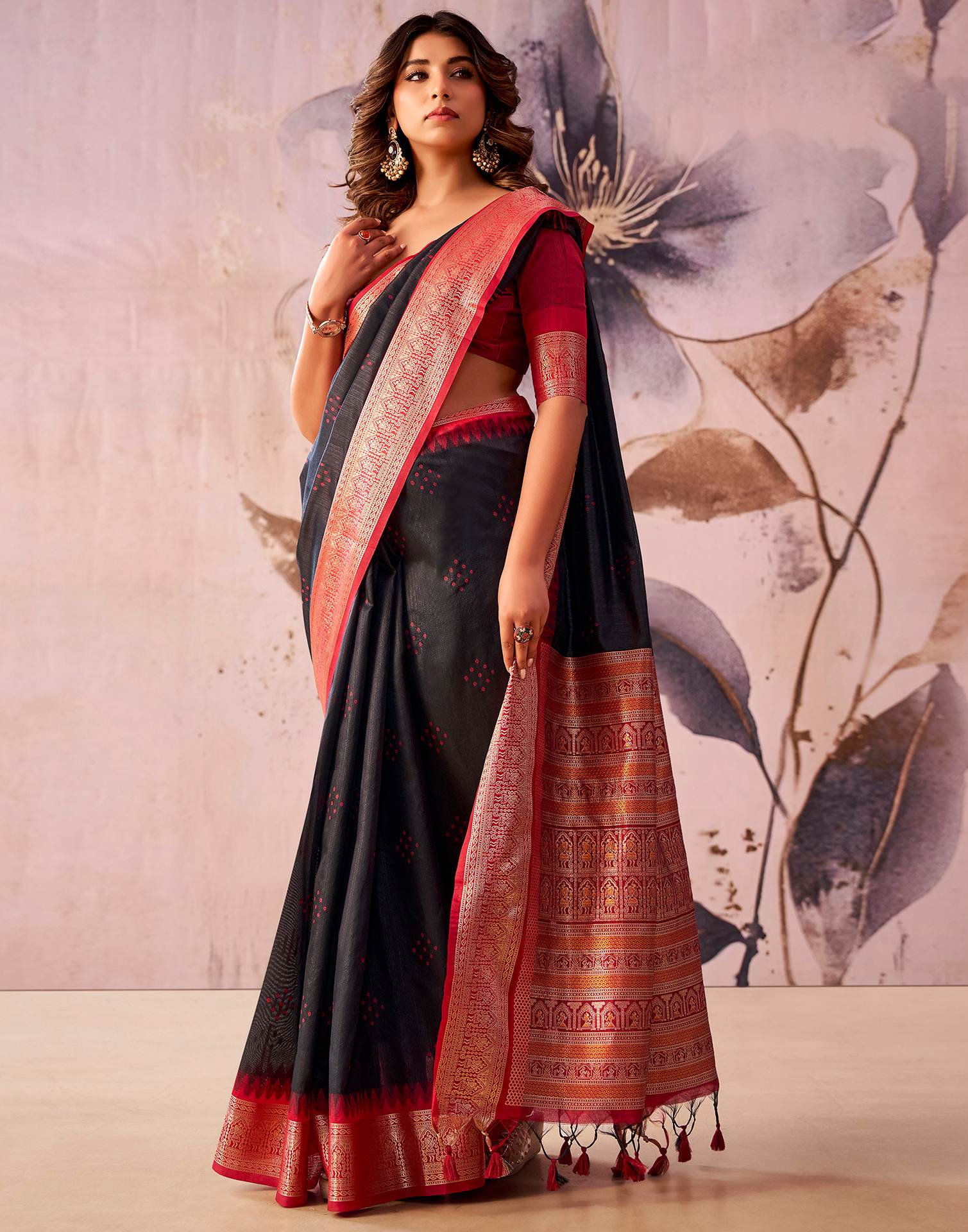 Black Tusser Silk Woven Kanjivaram Saree