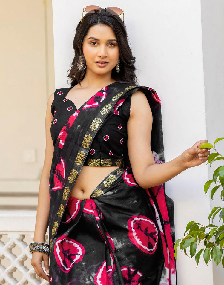 Black Cotton Printed Woven Border Saree