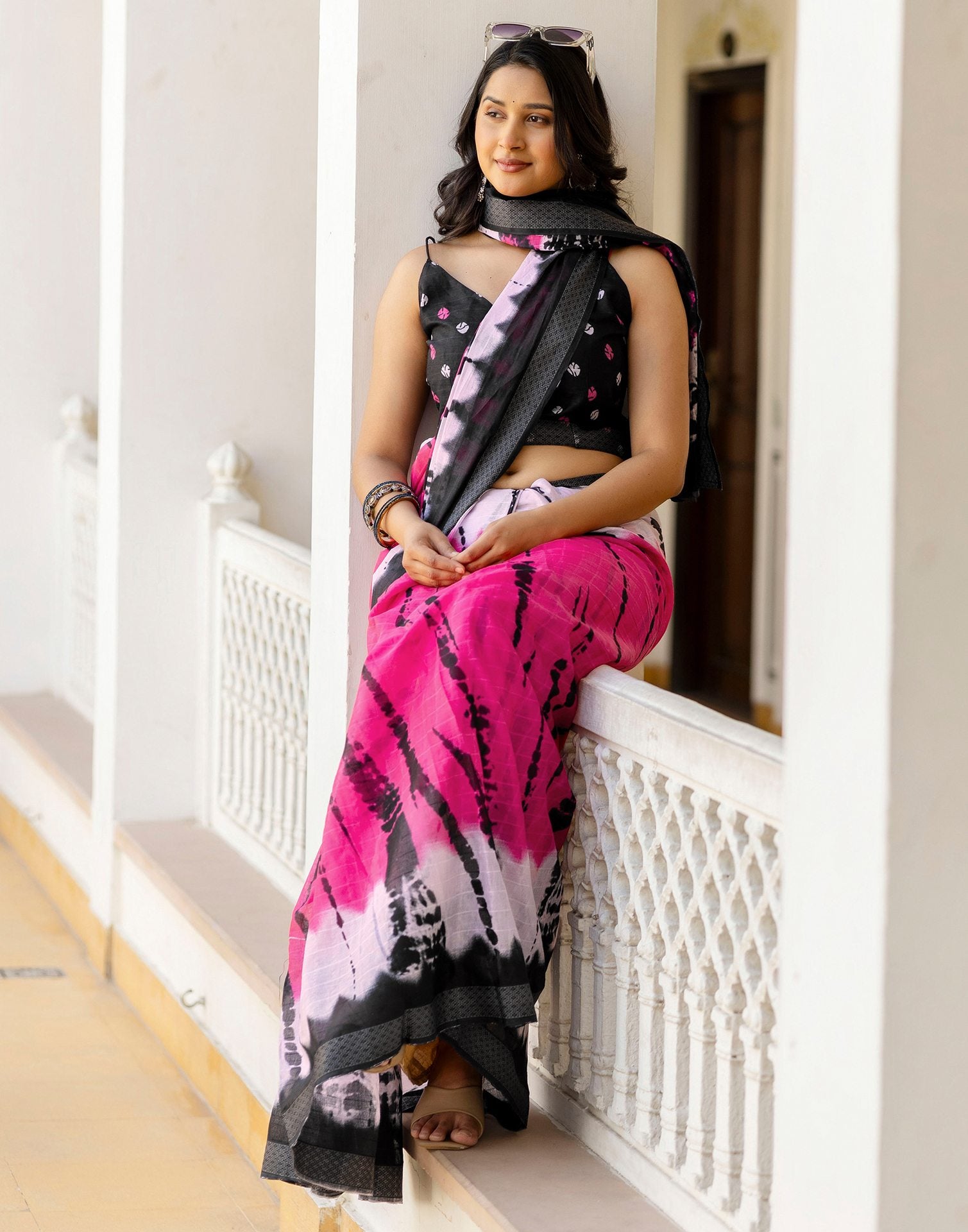 Pink Cotton Printed Woven Border Saree