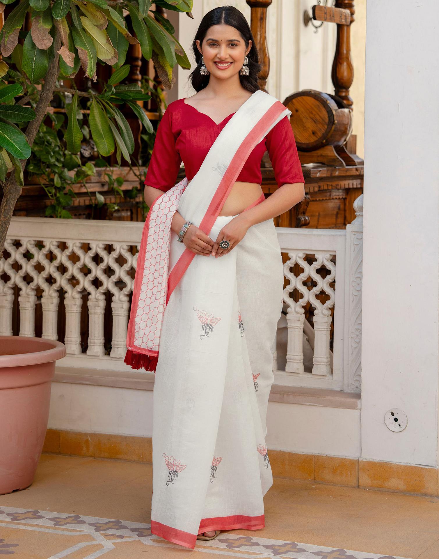 White Linen Printed Saree