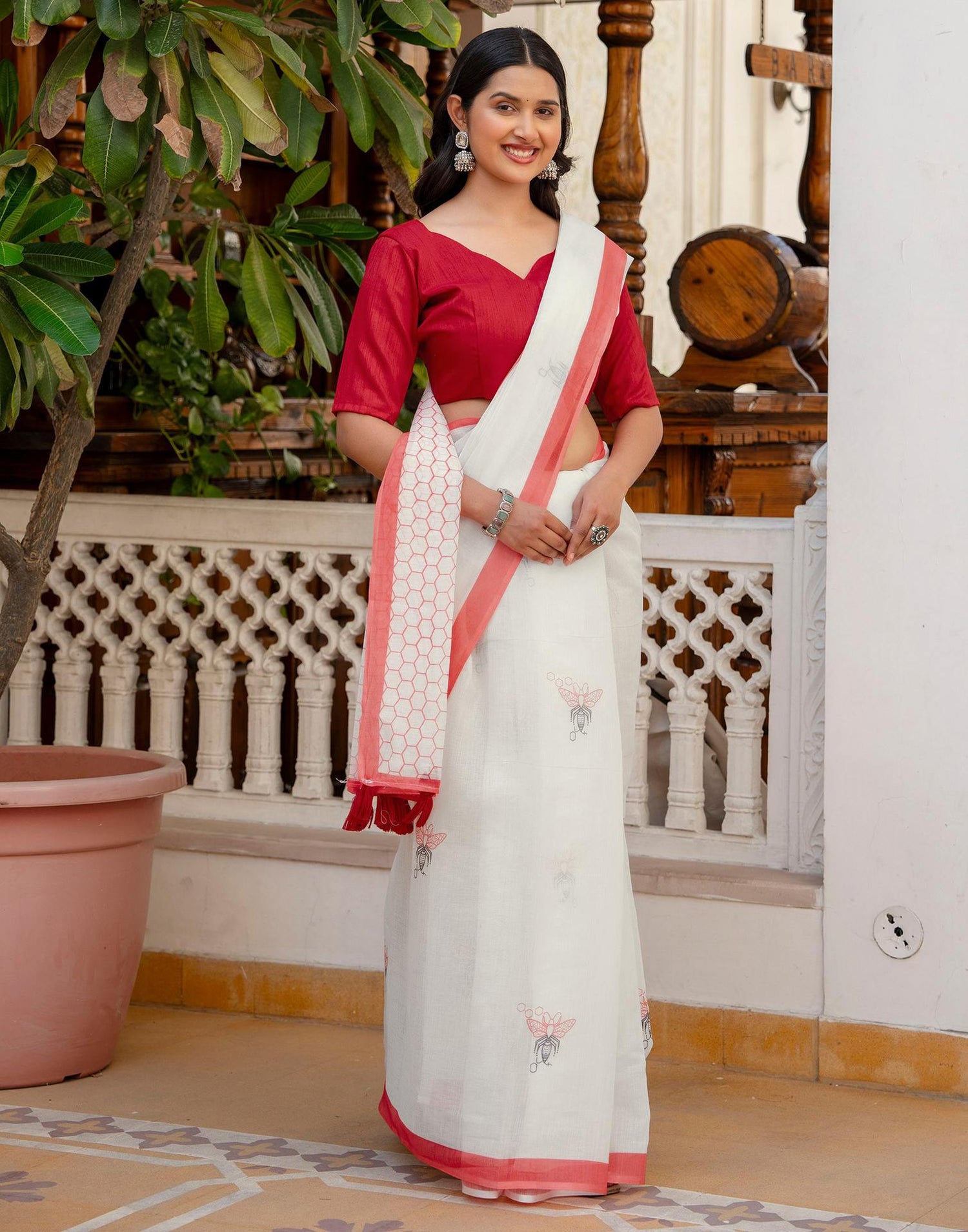 White Linen Printed Saree