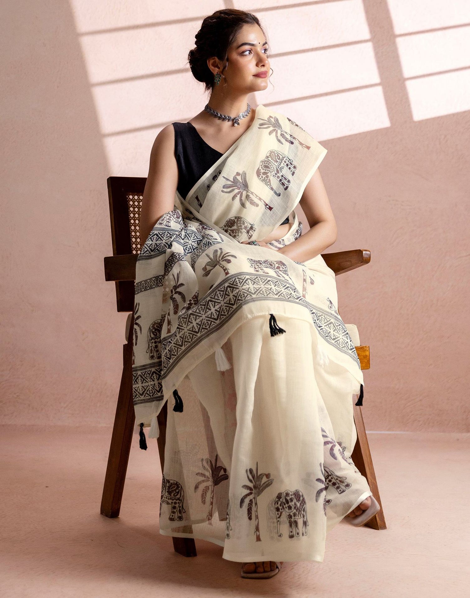 Beige Linen Printed Saree
