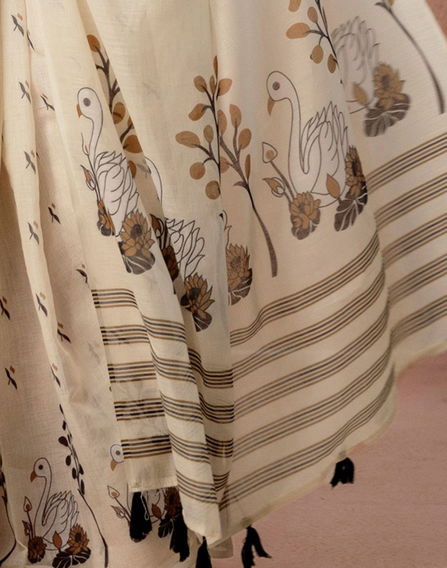 Beige Linen Printed Saree