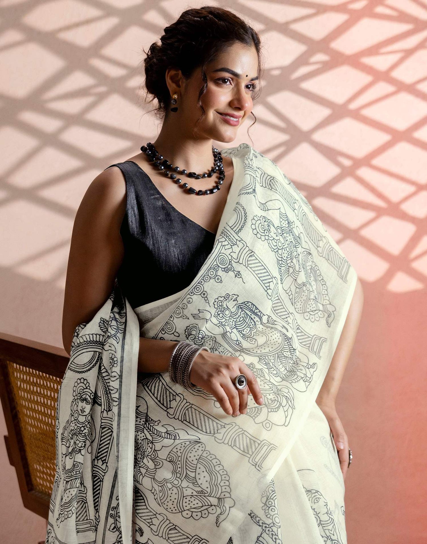 Off White Linen Kalamkari Printed Saree