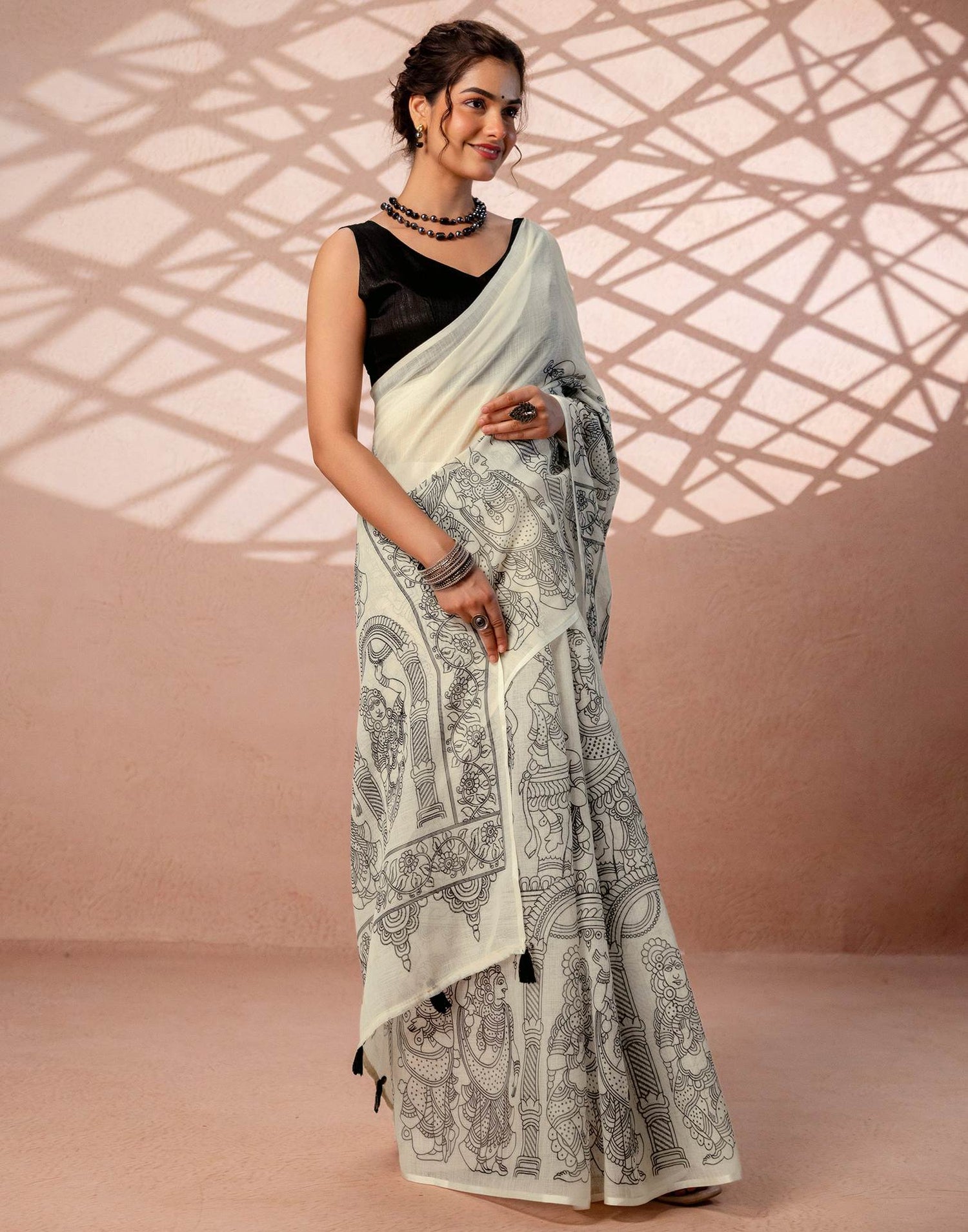 Off White Linen Kalamkari Printed Saree