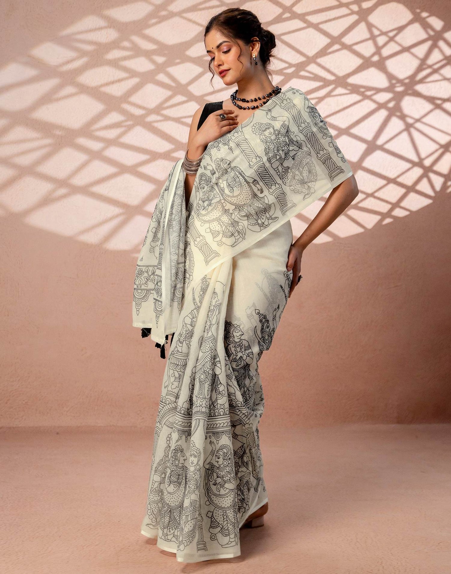 Off White Linen Kalamkari Printed Saree