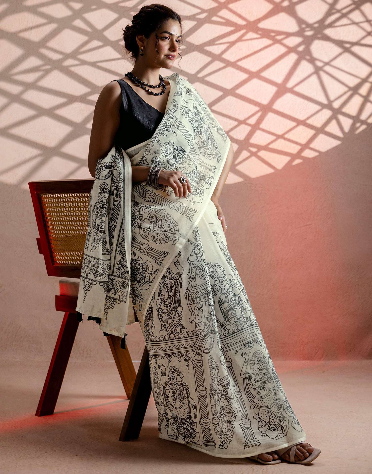 Off White Linen Kalamkari Printed Saree