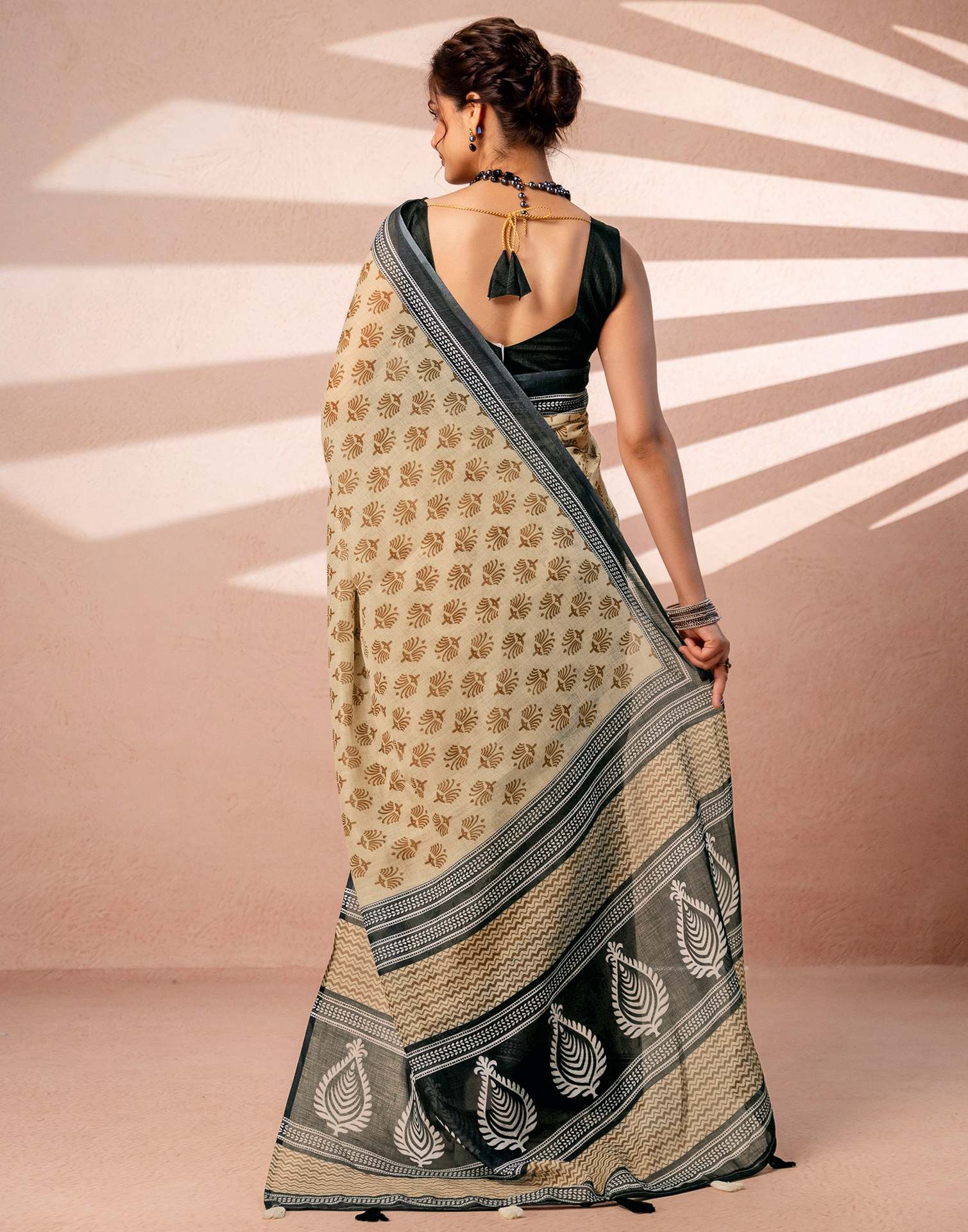 Dark Beige Linen Printed Saree